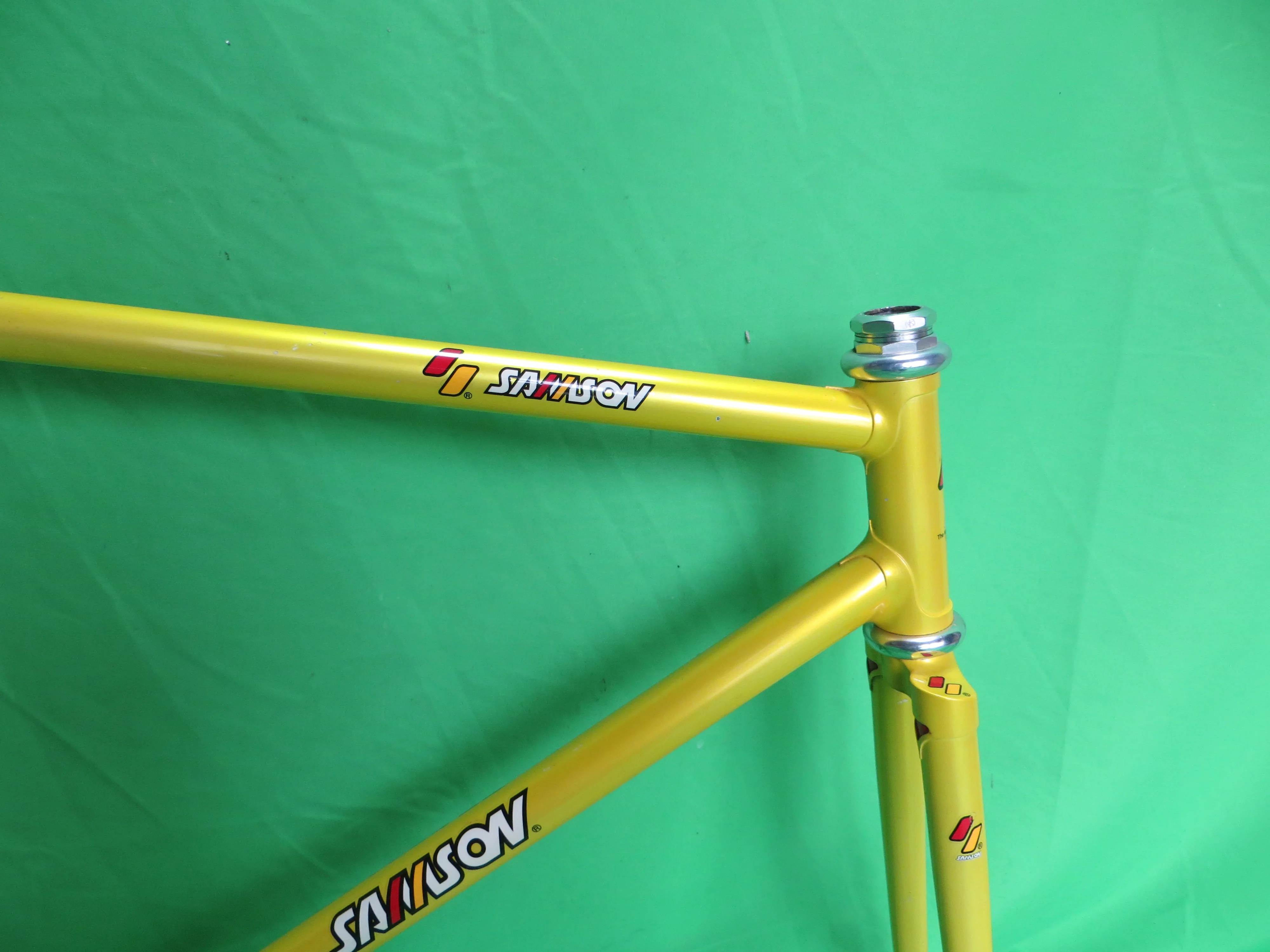 Samson Reynolds 853 // Yellow Metallic // 51cm - Image 11