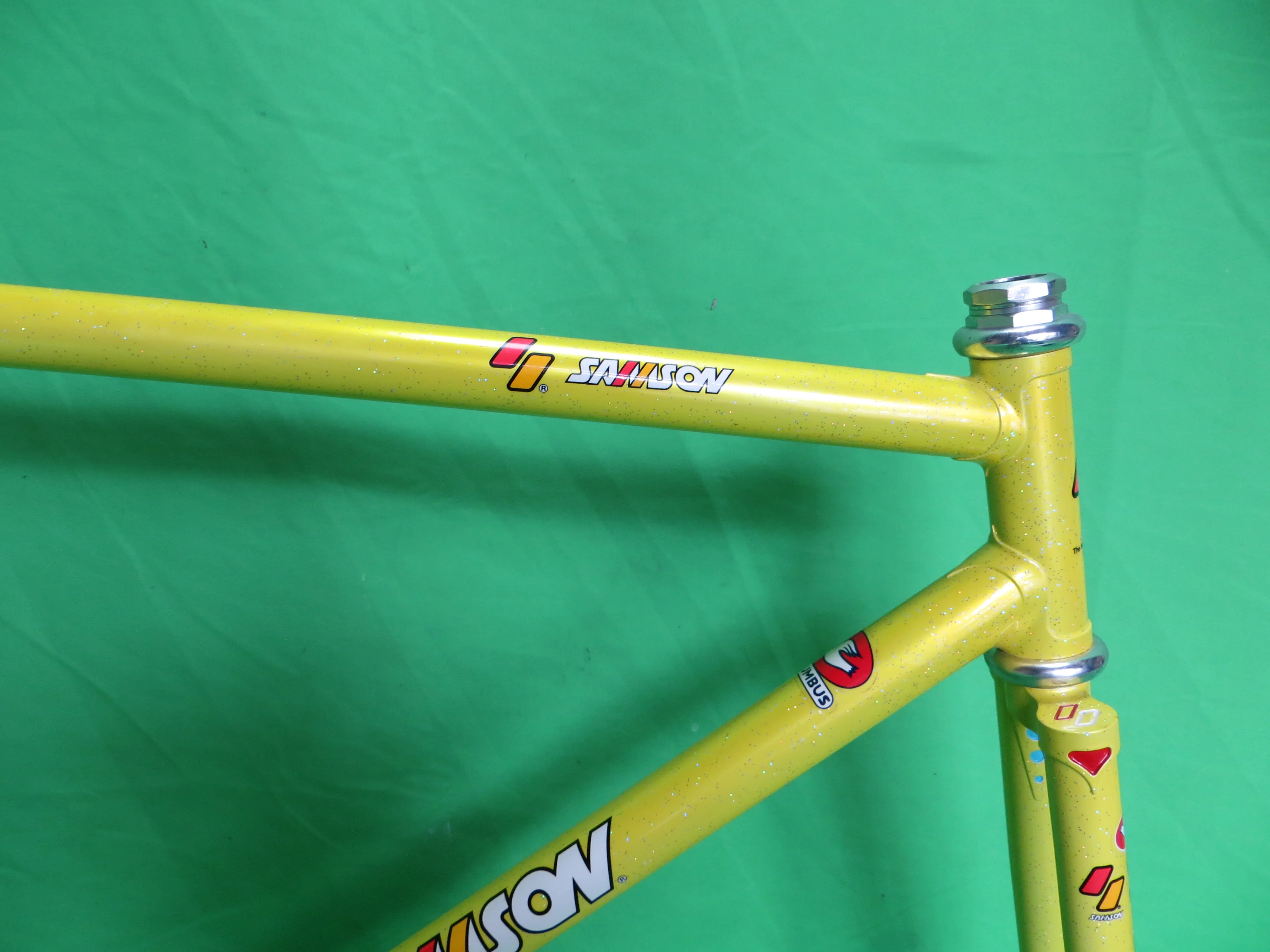 Samson // Lemon Yellow with Rainbow Flake // 51cm - Image 13