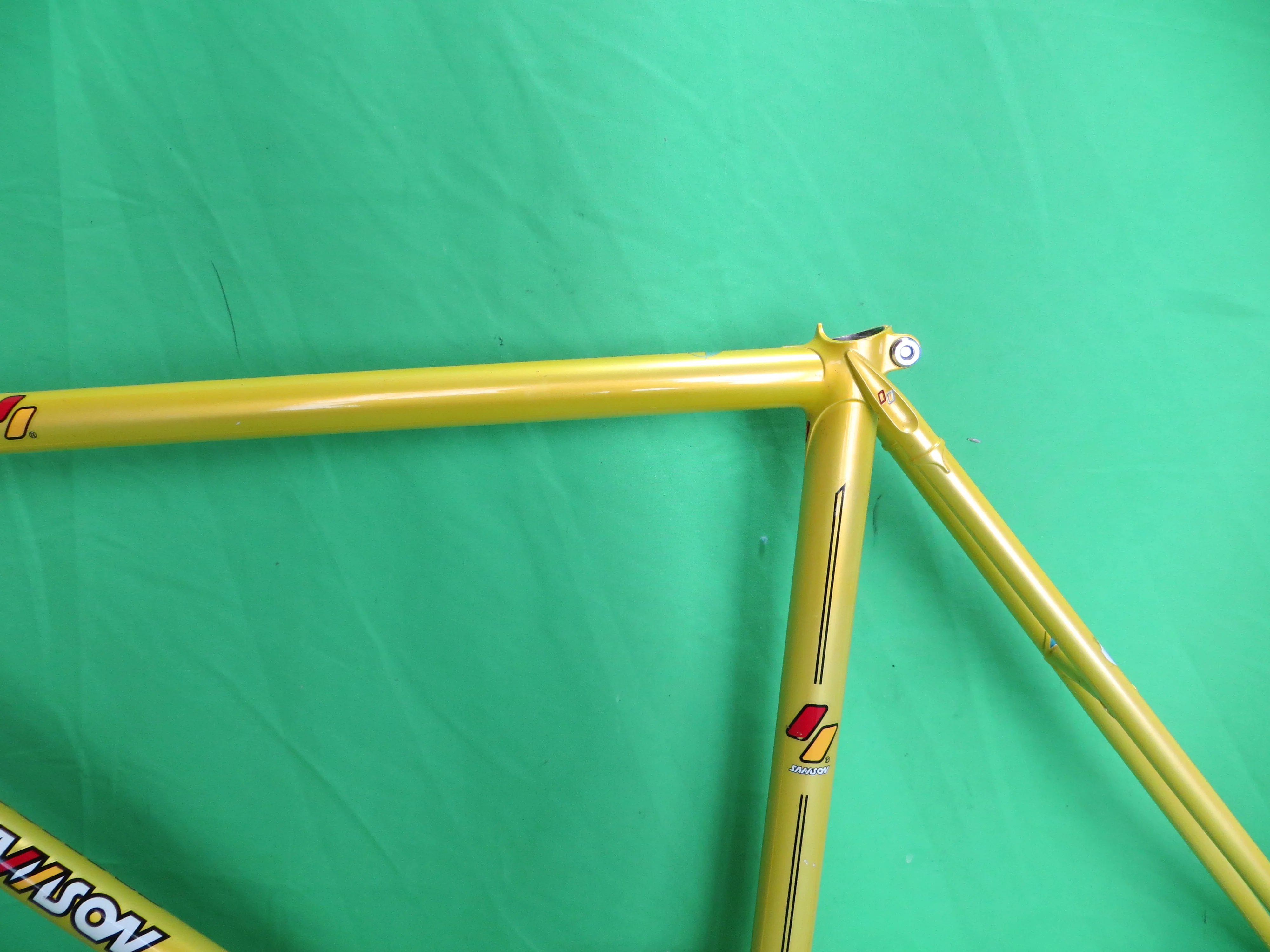 Samson Reynolds 853 // Yellow Metallic // 51cm - Image 5