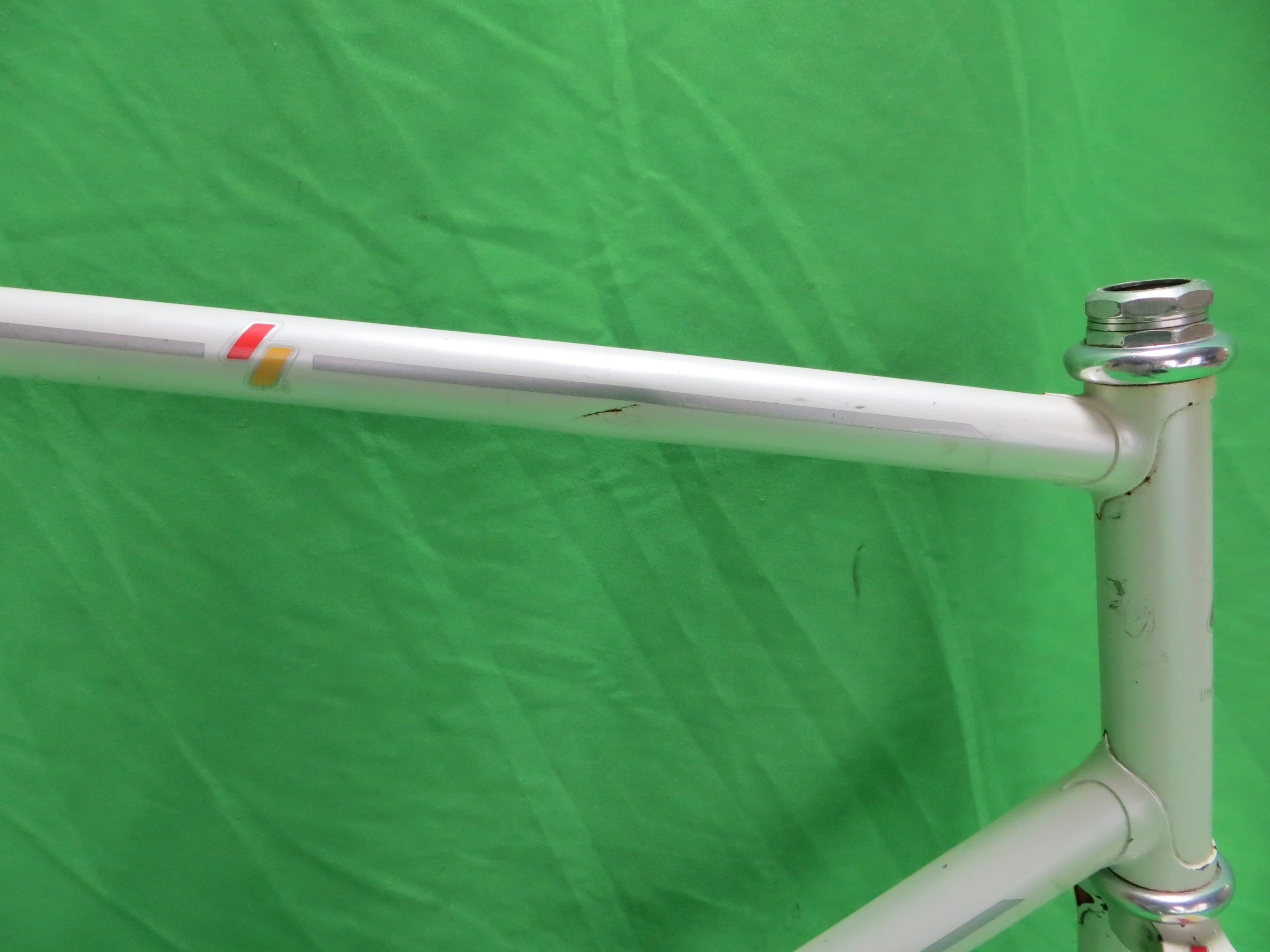 Samson// White // 57.5cm - Image 12