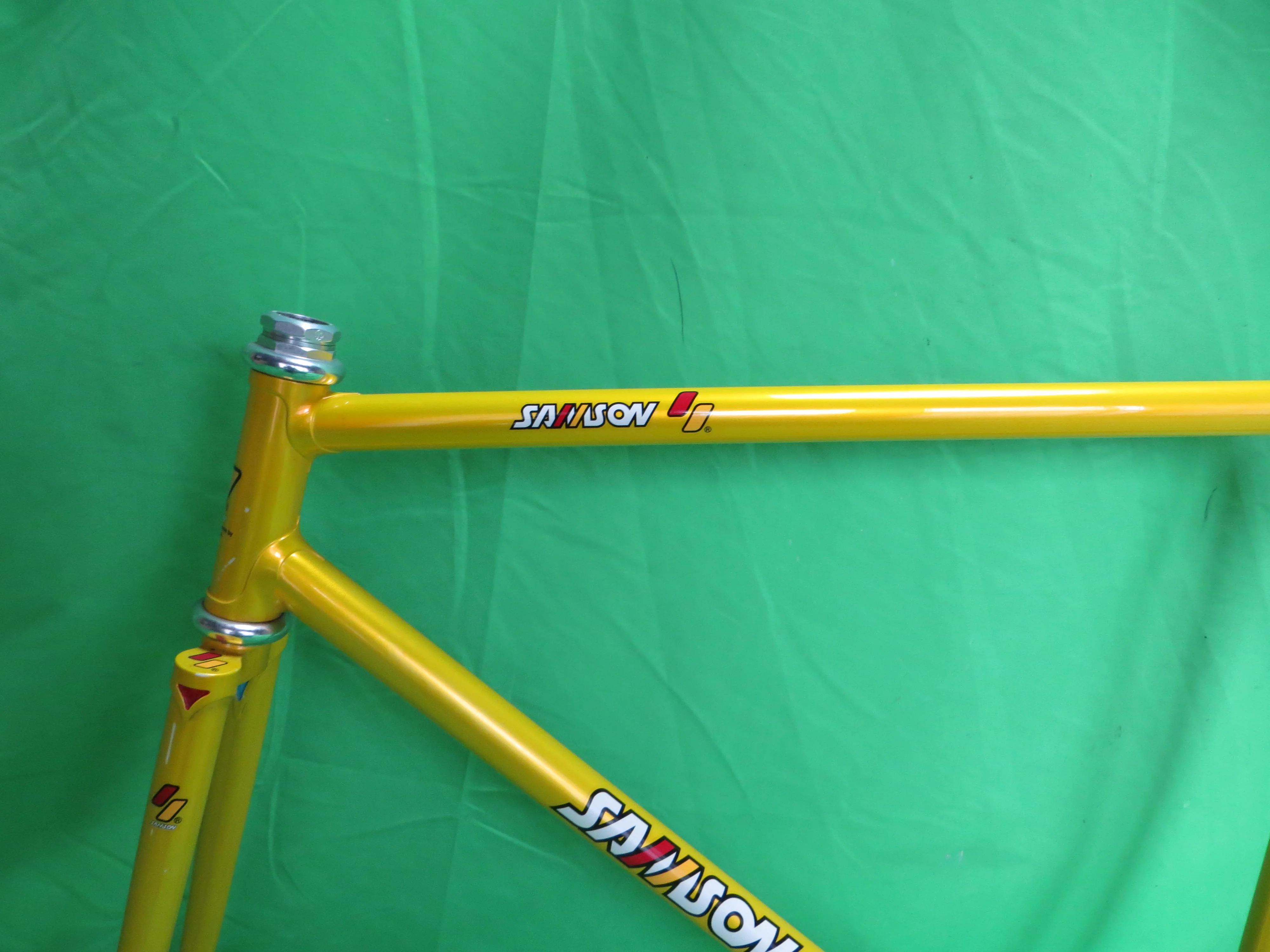 Samson // Yellow Metallic // 51cm - Image 4