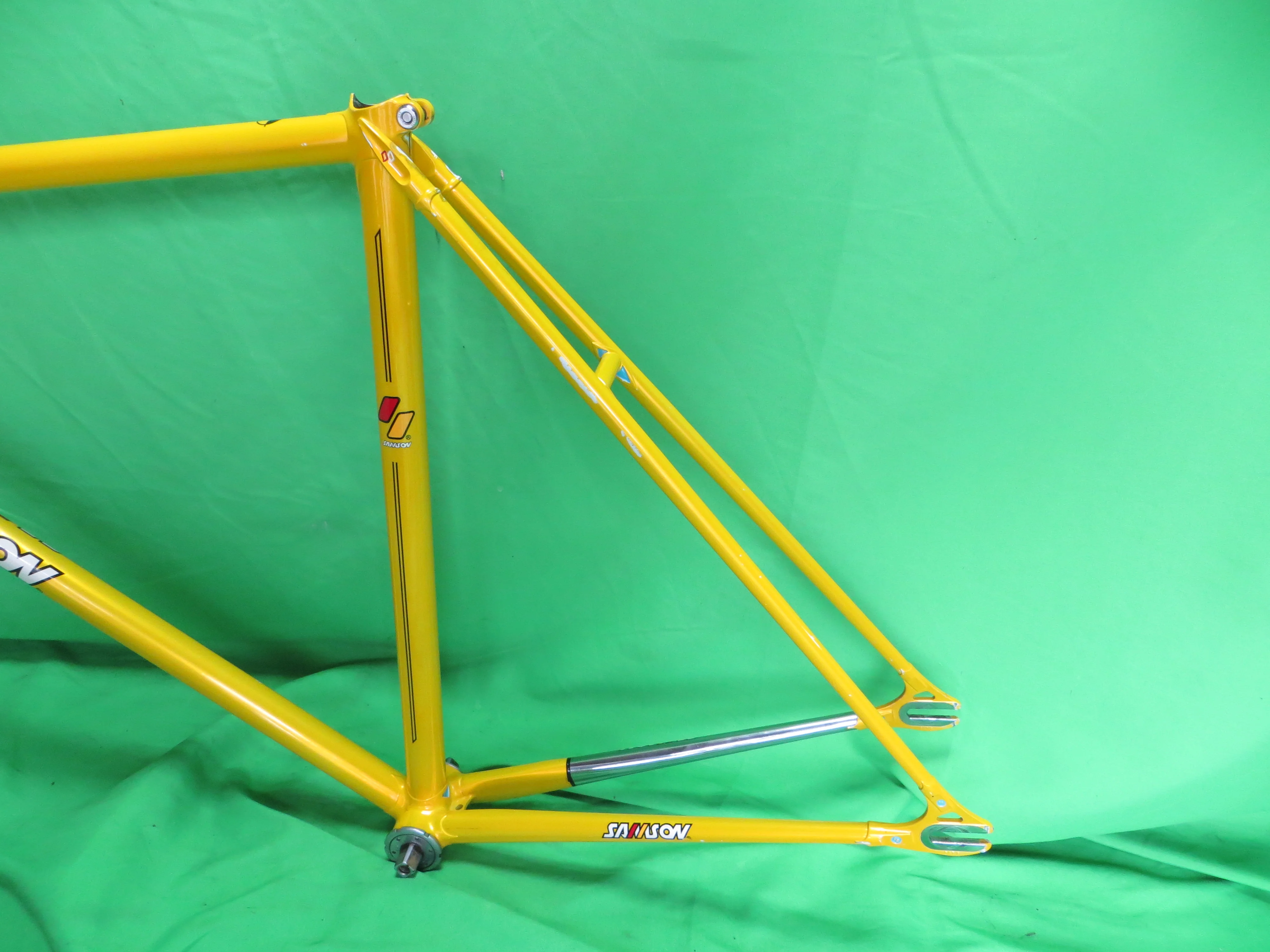 Samson // Yellow Metallic // 51cm - Image 8