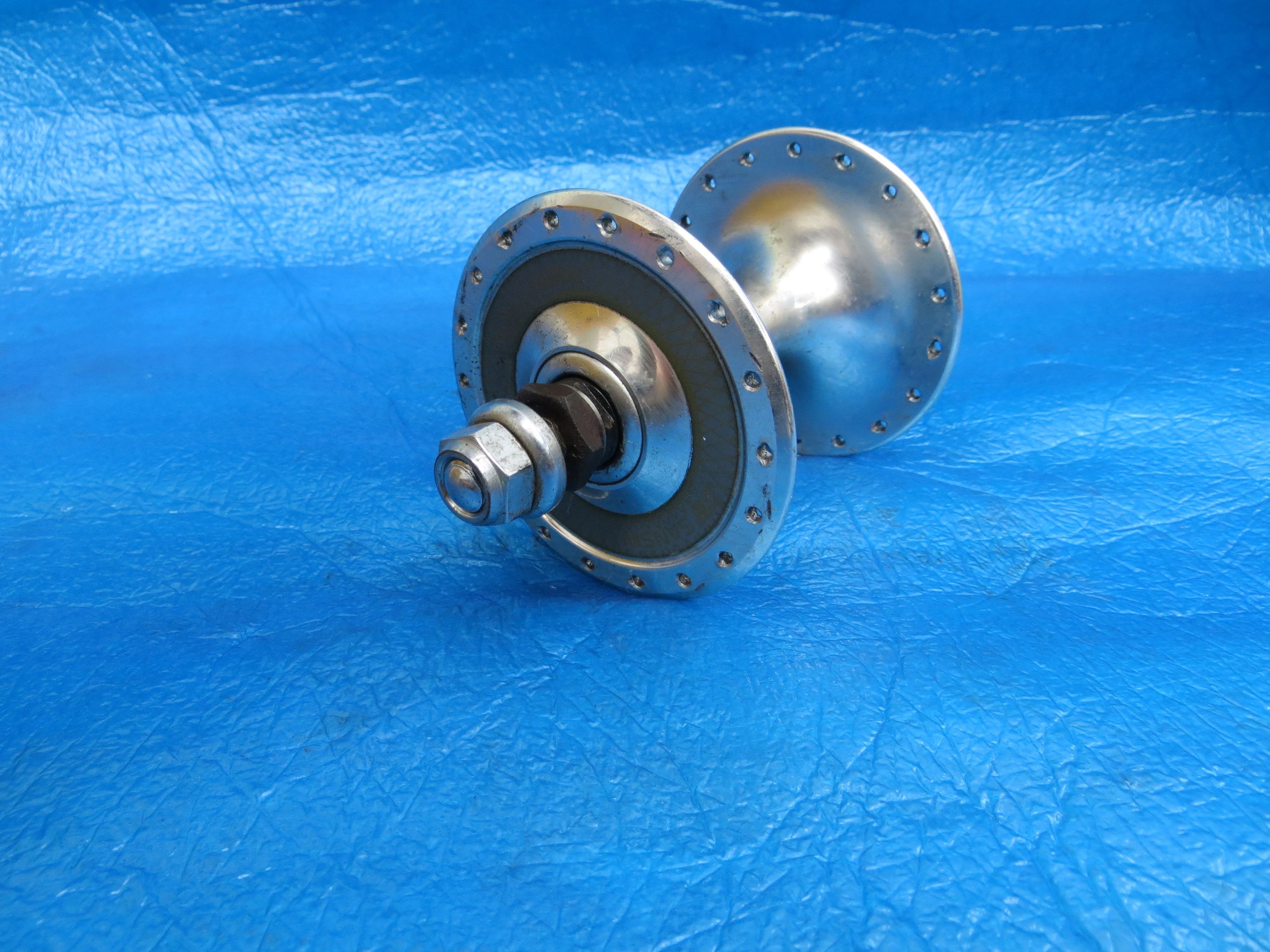 Sansin Professional 36H  Front Hub NJS 8mm (23091103)