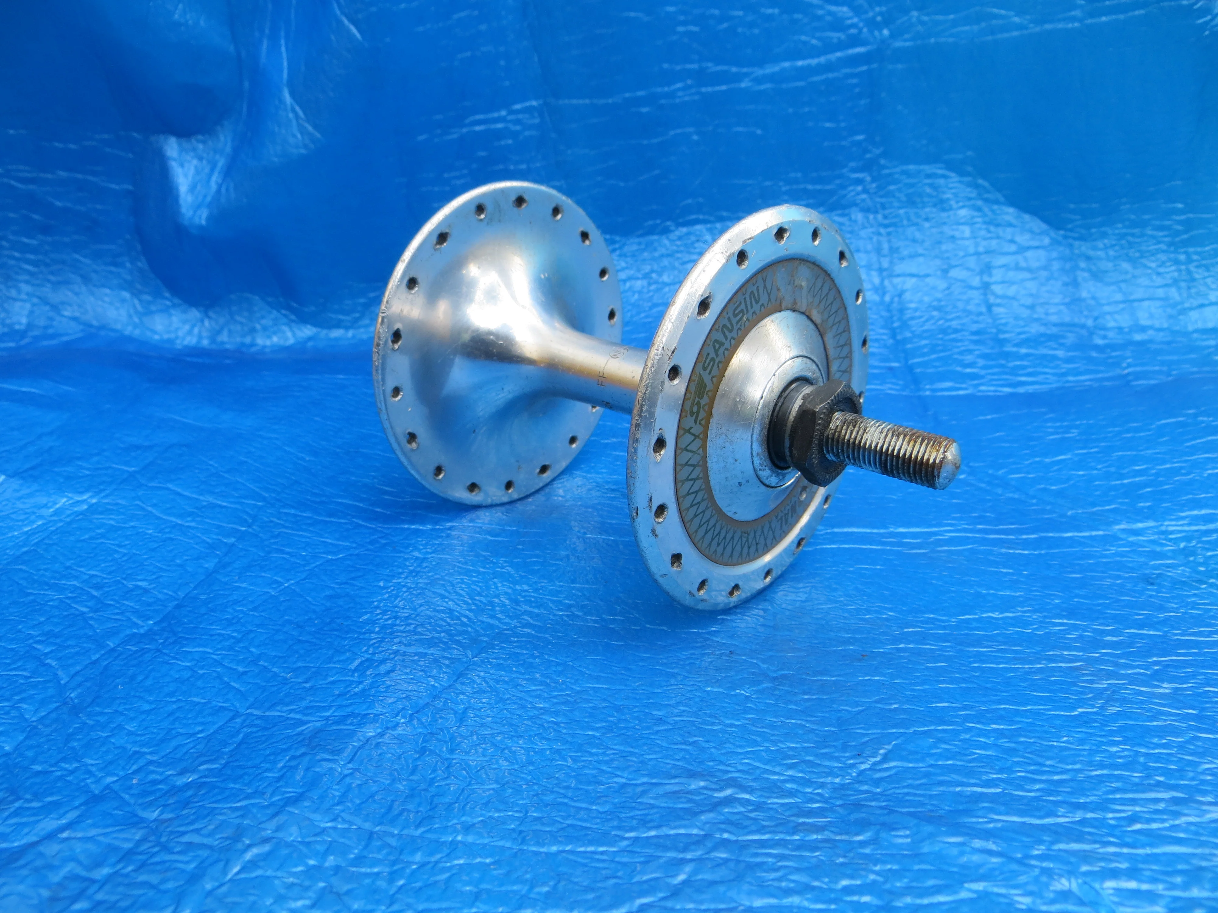Sansin Professional 36H  Front Hub NJS 8mm (24021407) - Image 4