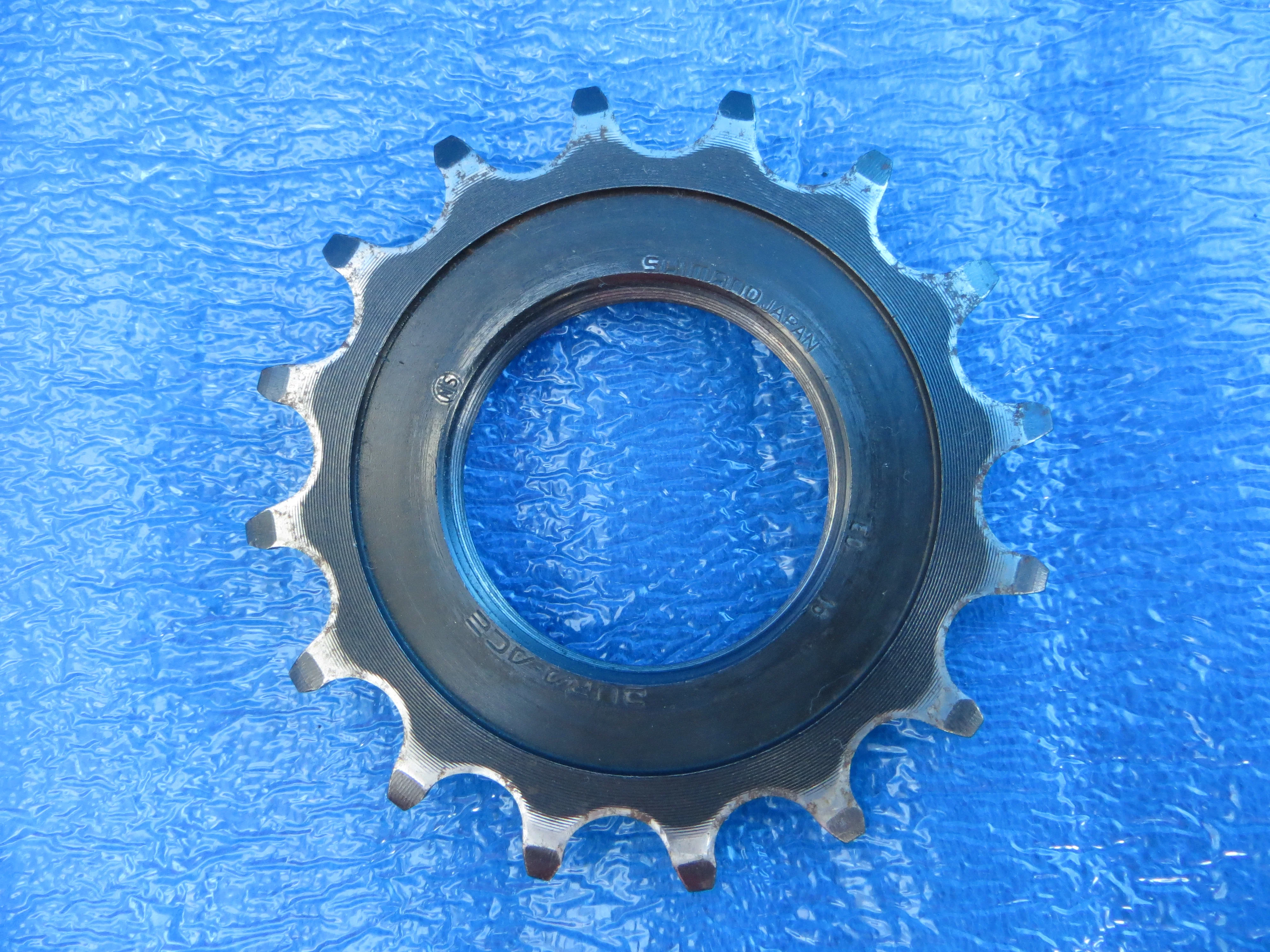 Shimano Dura Ace 16T 1/8" NJS Cog (26010207)