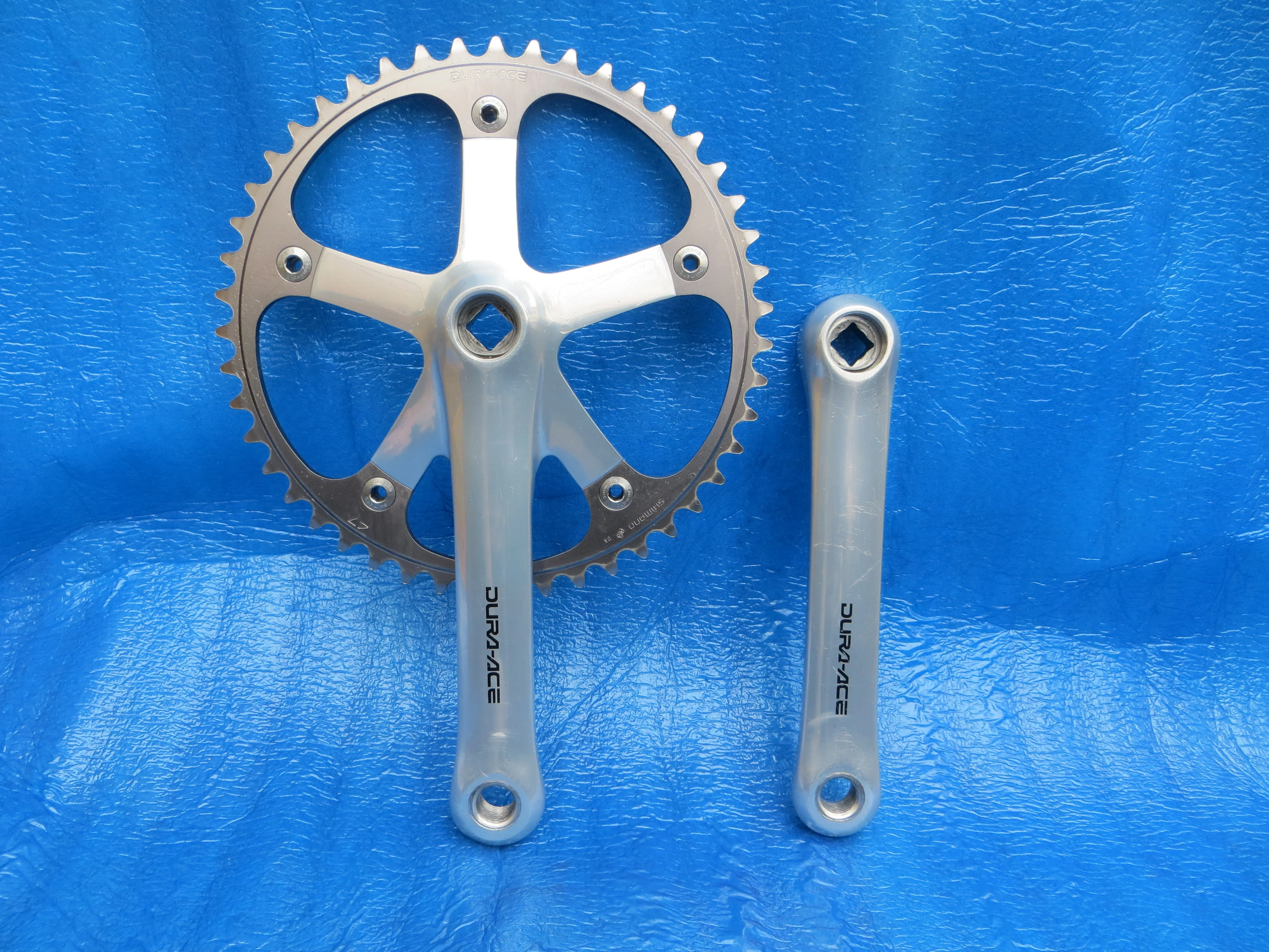 Shimano Dura Ace FC-7600 144BCD 165mm NJS Crank Set (26043001)