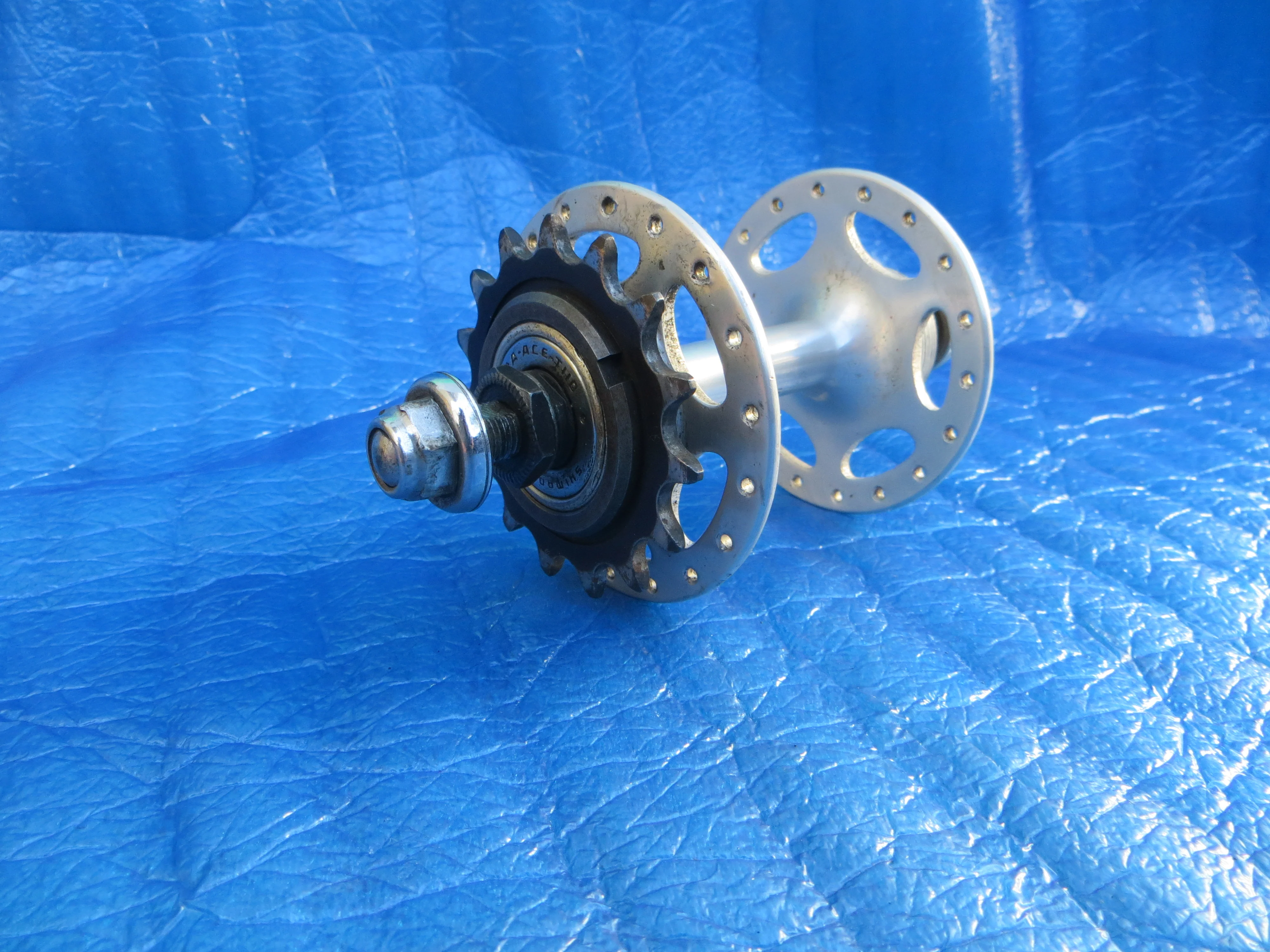 Shimano Dura Ace HB-7520 36H 110mm Rear Hub NJS (25121208) - Image 3