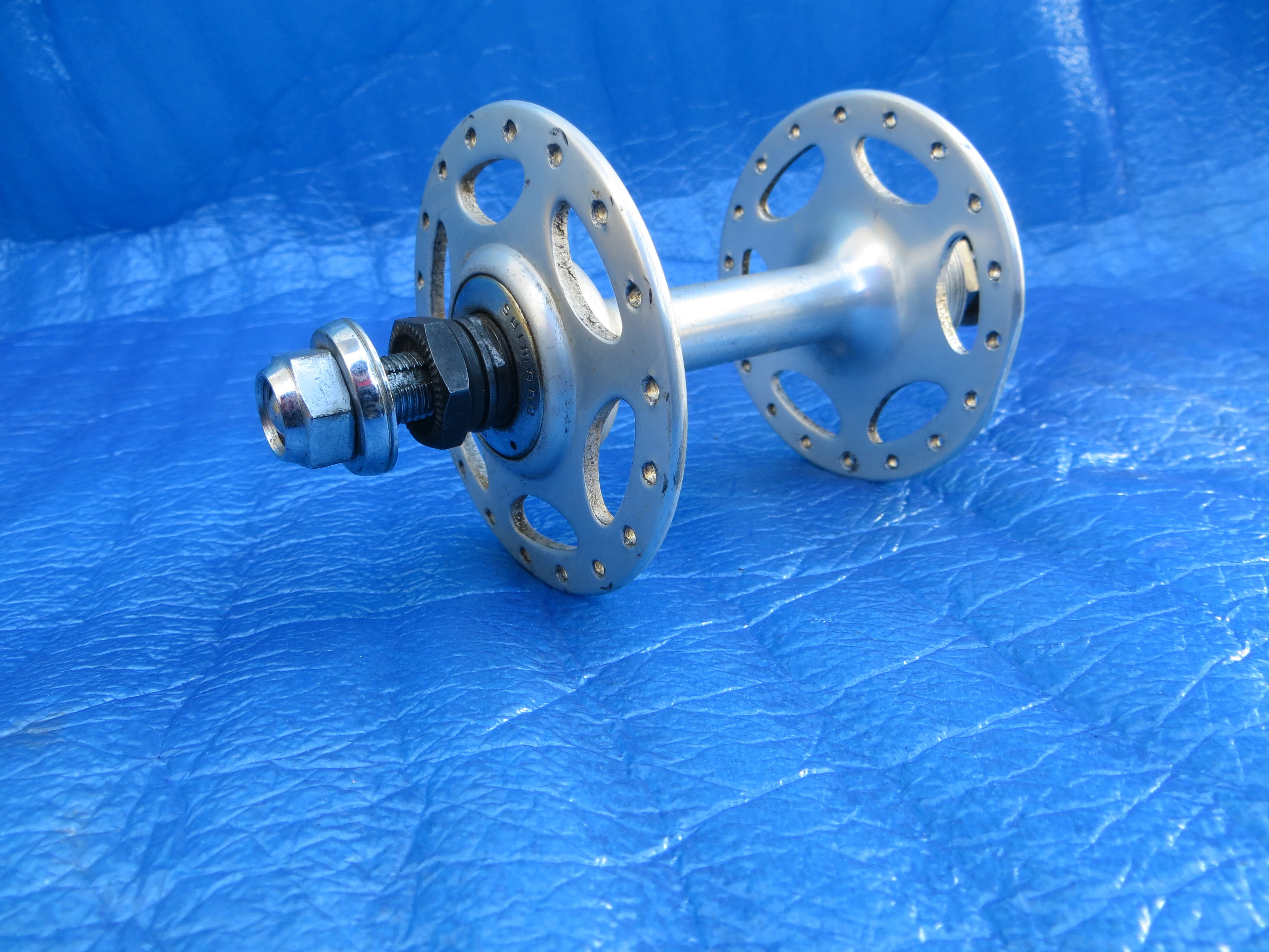 Shimano Dura Ace HB-7520 36H 120mm Rear Hub NJS One Sided Fixed (25120404) - Image 3