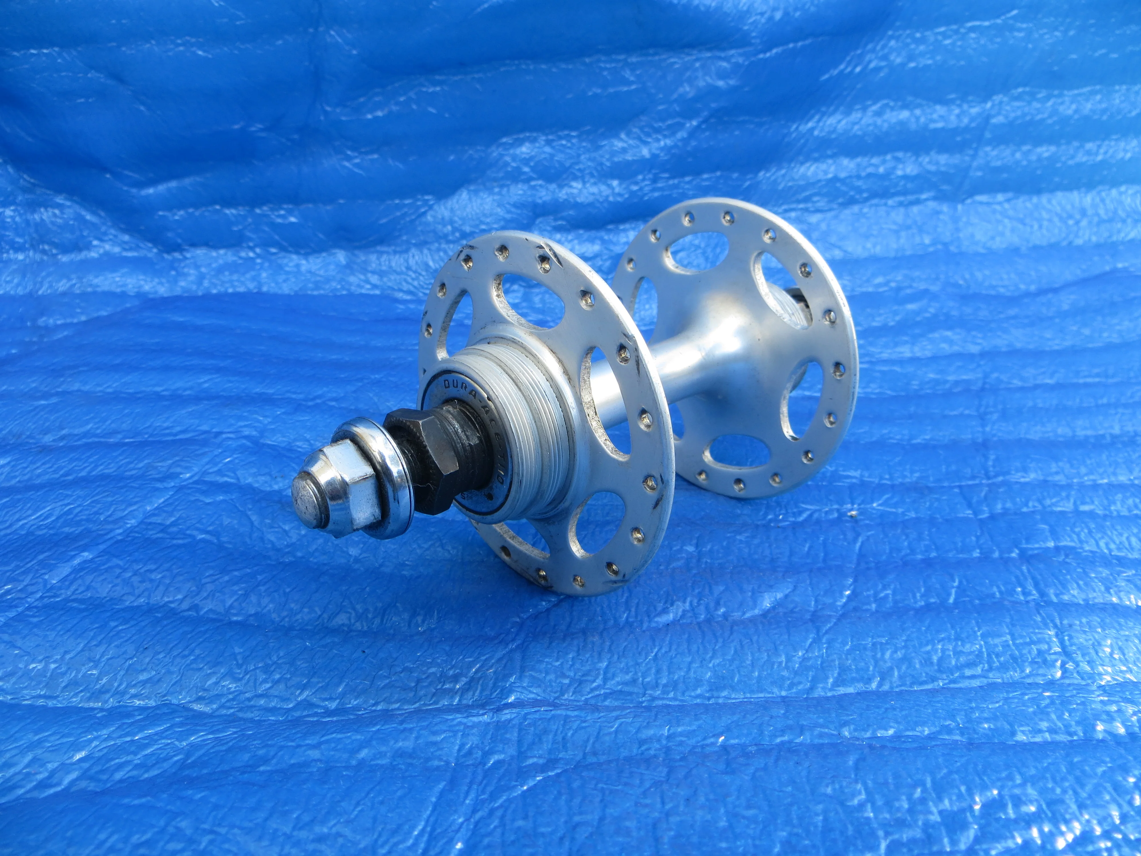 Shimano Dura Ace HB-7520 36H 120mm Rear Hub NJS (26022207)