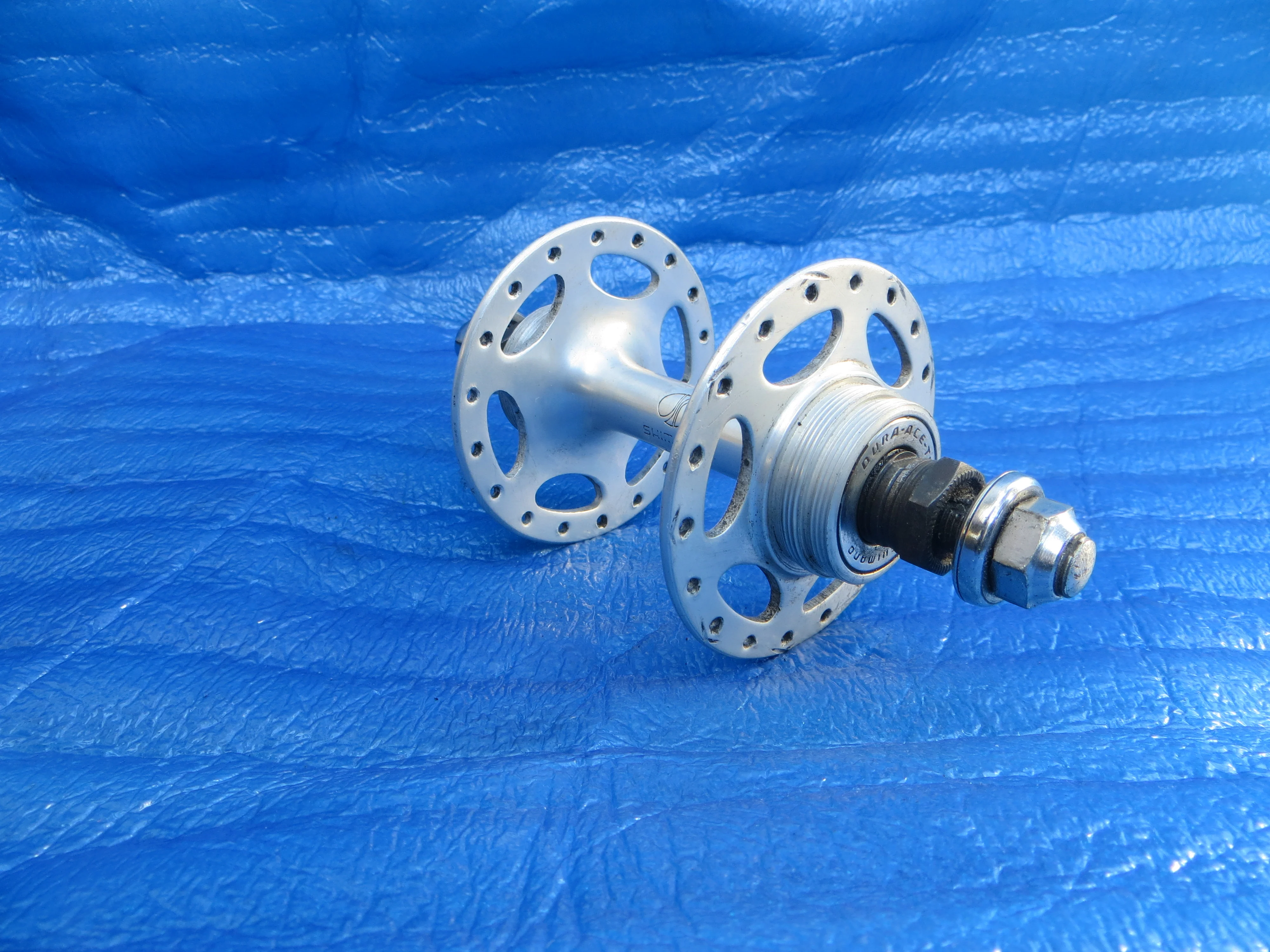Shimano Dura Ace HB-7520 36H 120mm Rear Hub NJS (26022207) - Image 2