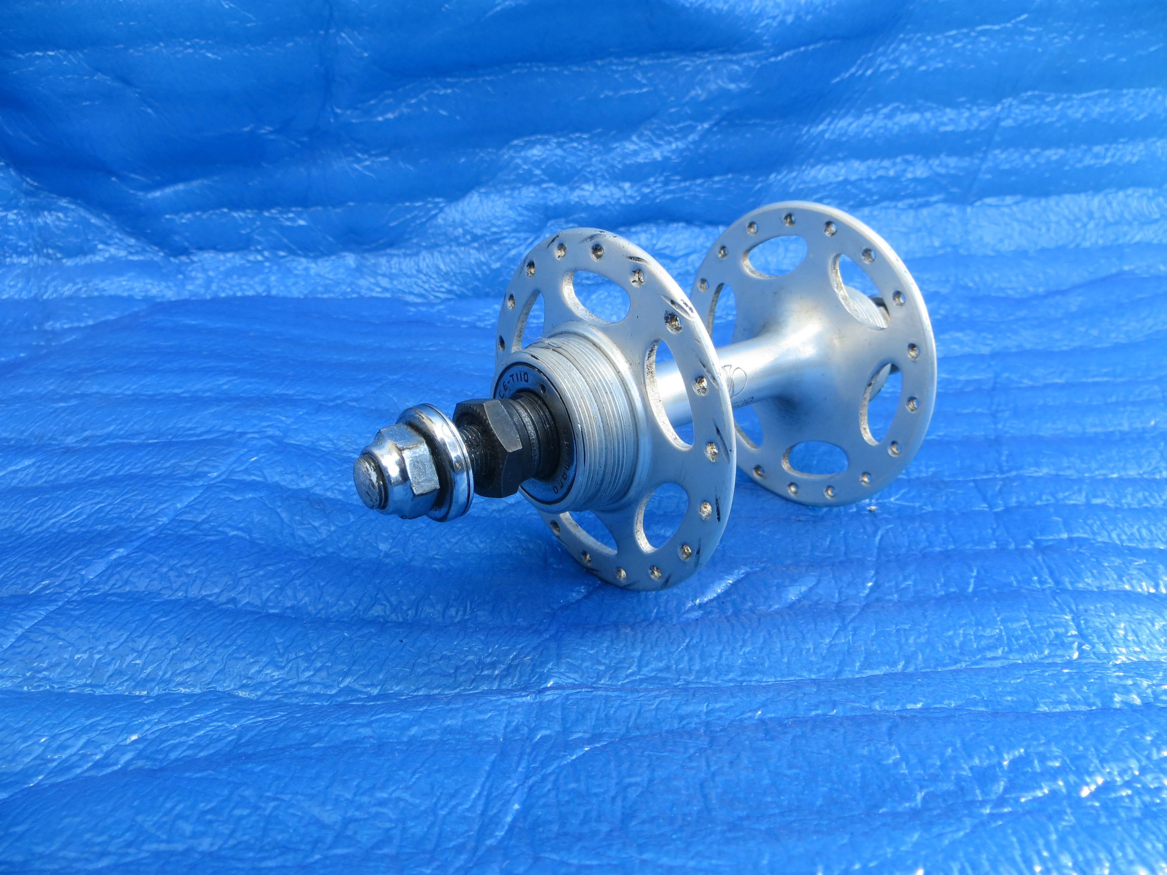 Shimano Dura Ace HB-7520 36H 120mm Rear Hub NJS (26022207) - Image 3