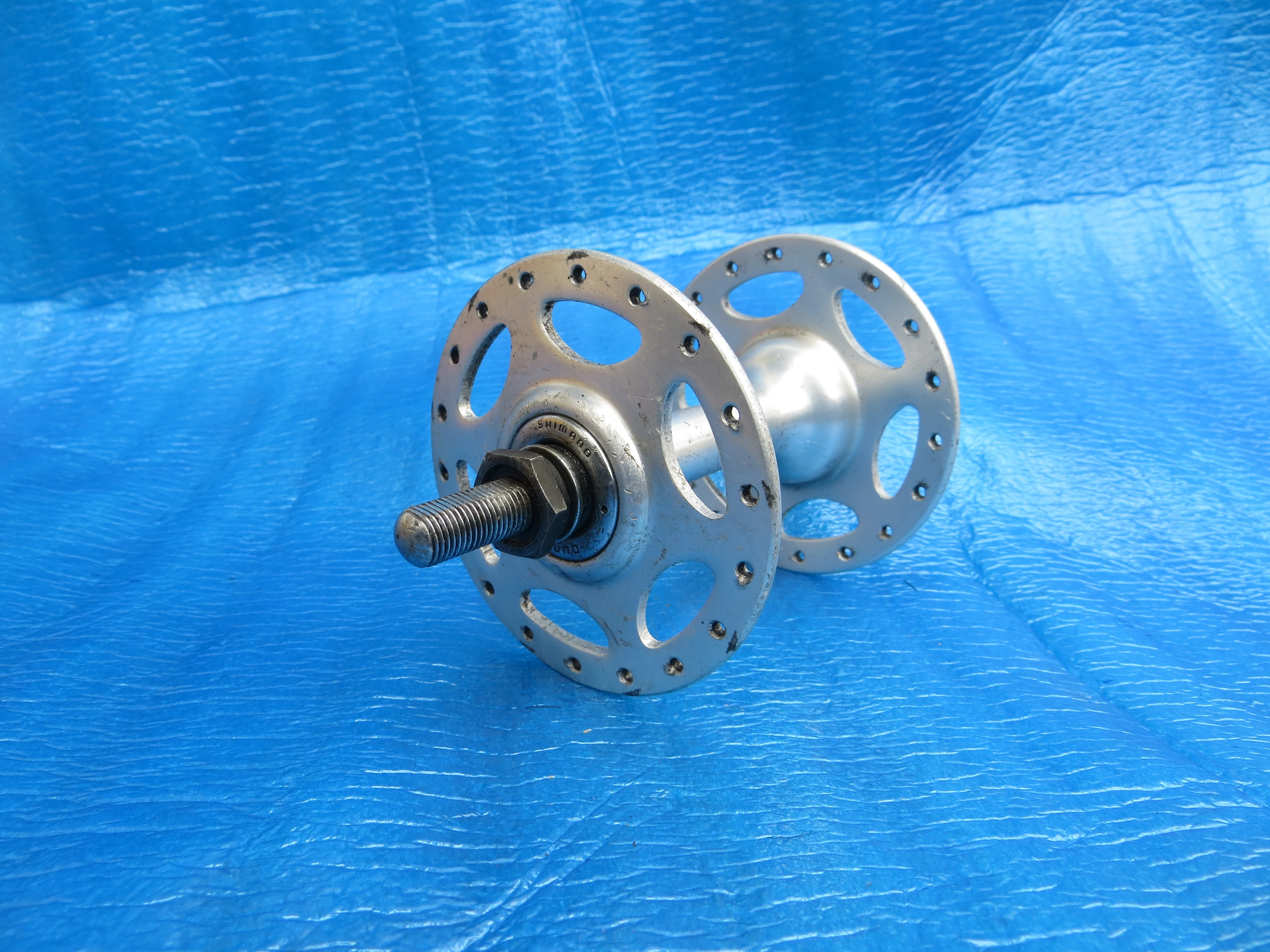 Shimano Dura Ace HB-7520 36H Front Hub 8mm BIA (24040814) - Image 3