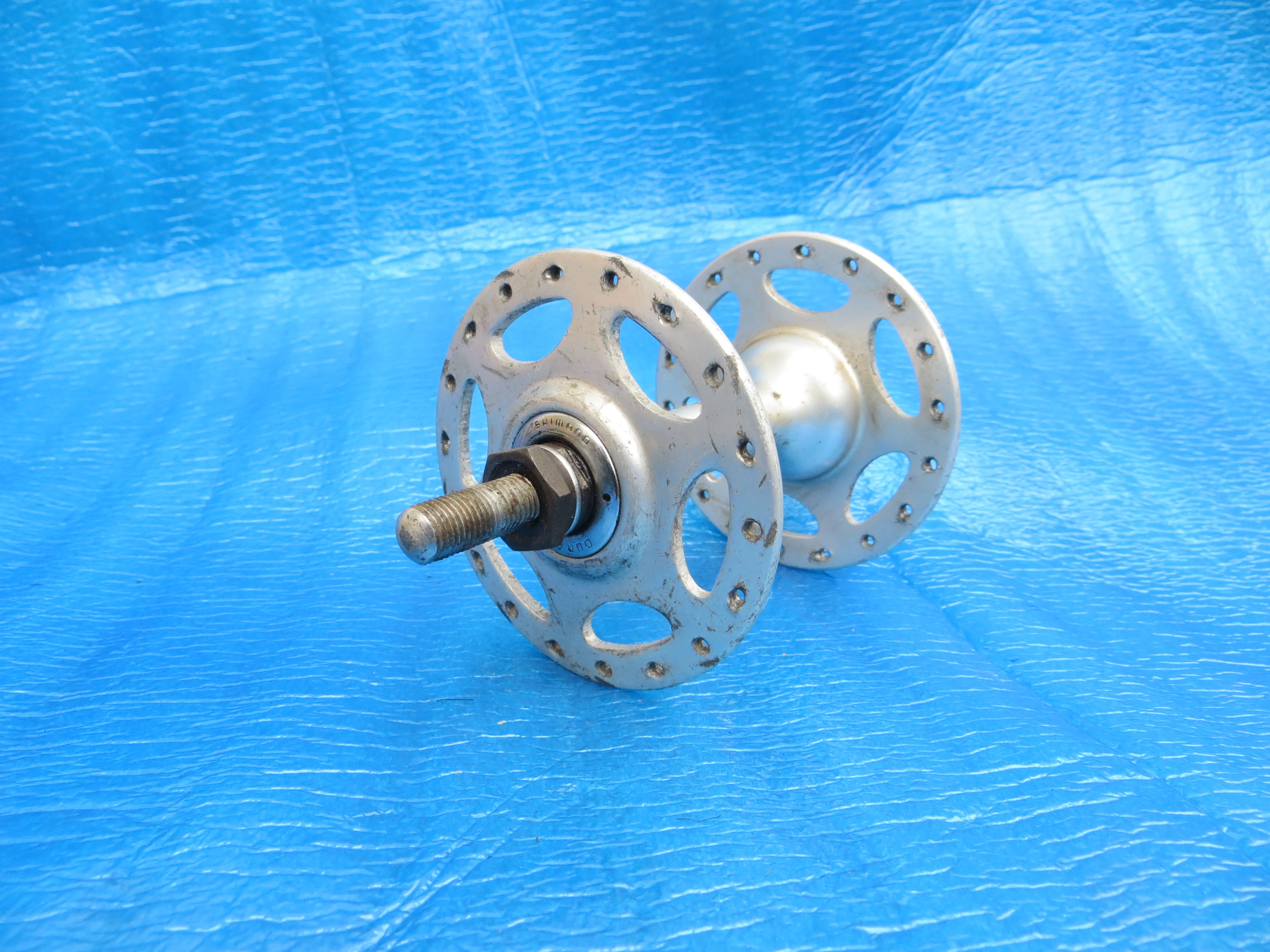 Shimano Dura Ace HB-7520 36H Front Hub 8mm BIA (24040816)