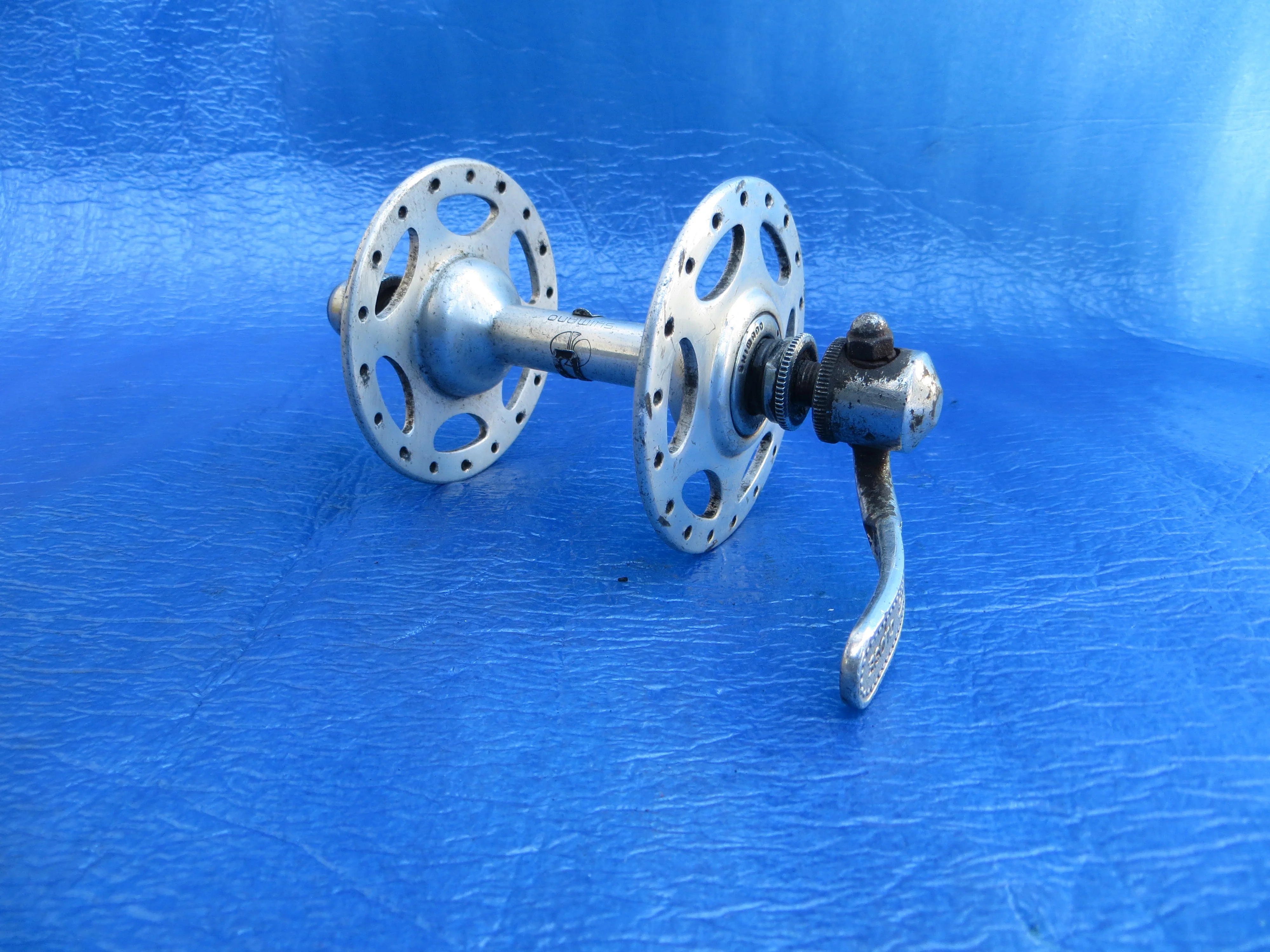 Shimano Dura Ace HB-7520 36H Front Hub 8mm Quick Release (24120619) - Image 2