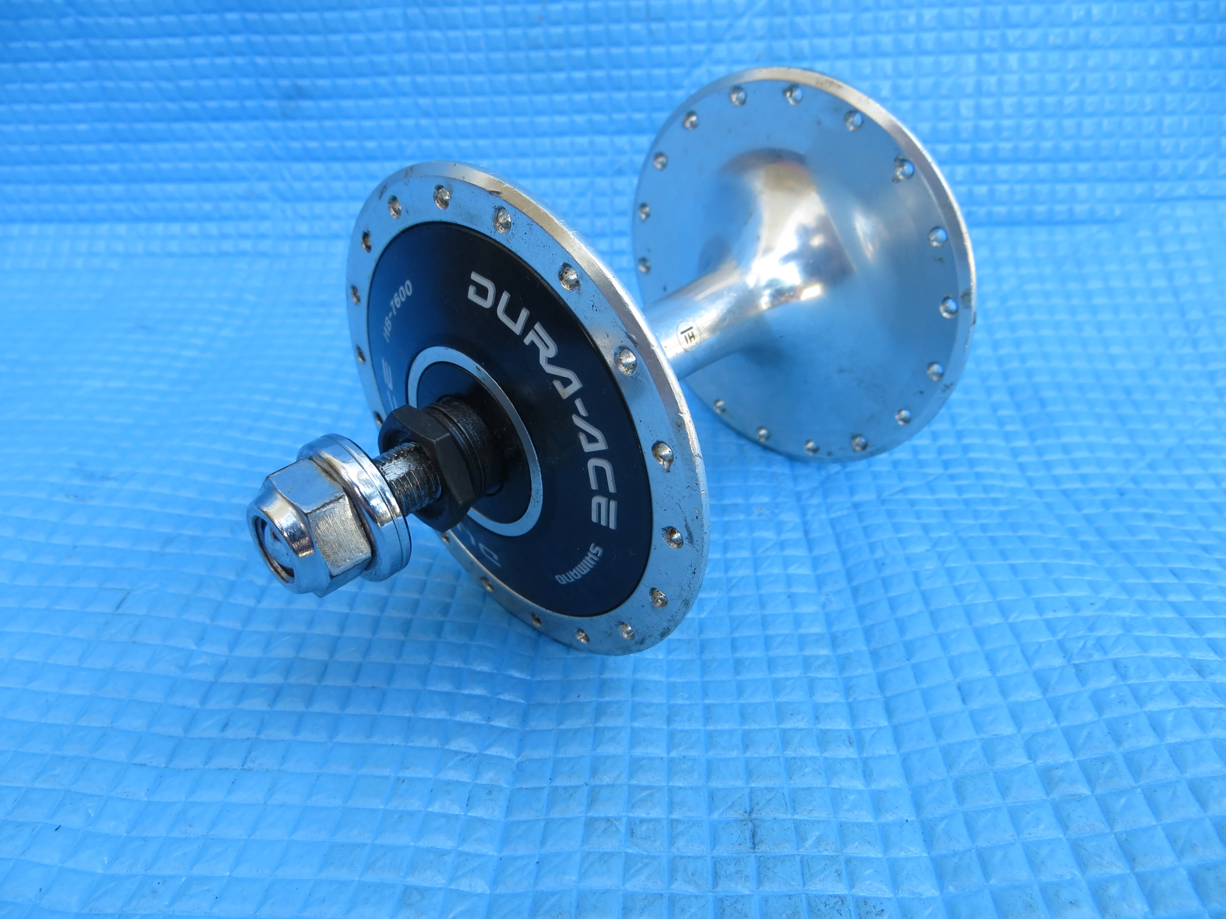 Shimano Dura Ace HB-7600 36H 100mm/9mm Front Hub NJS (22092542) - Image 3