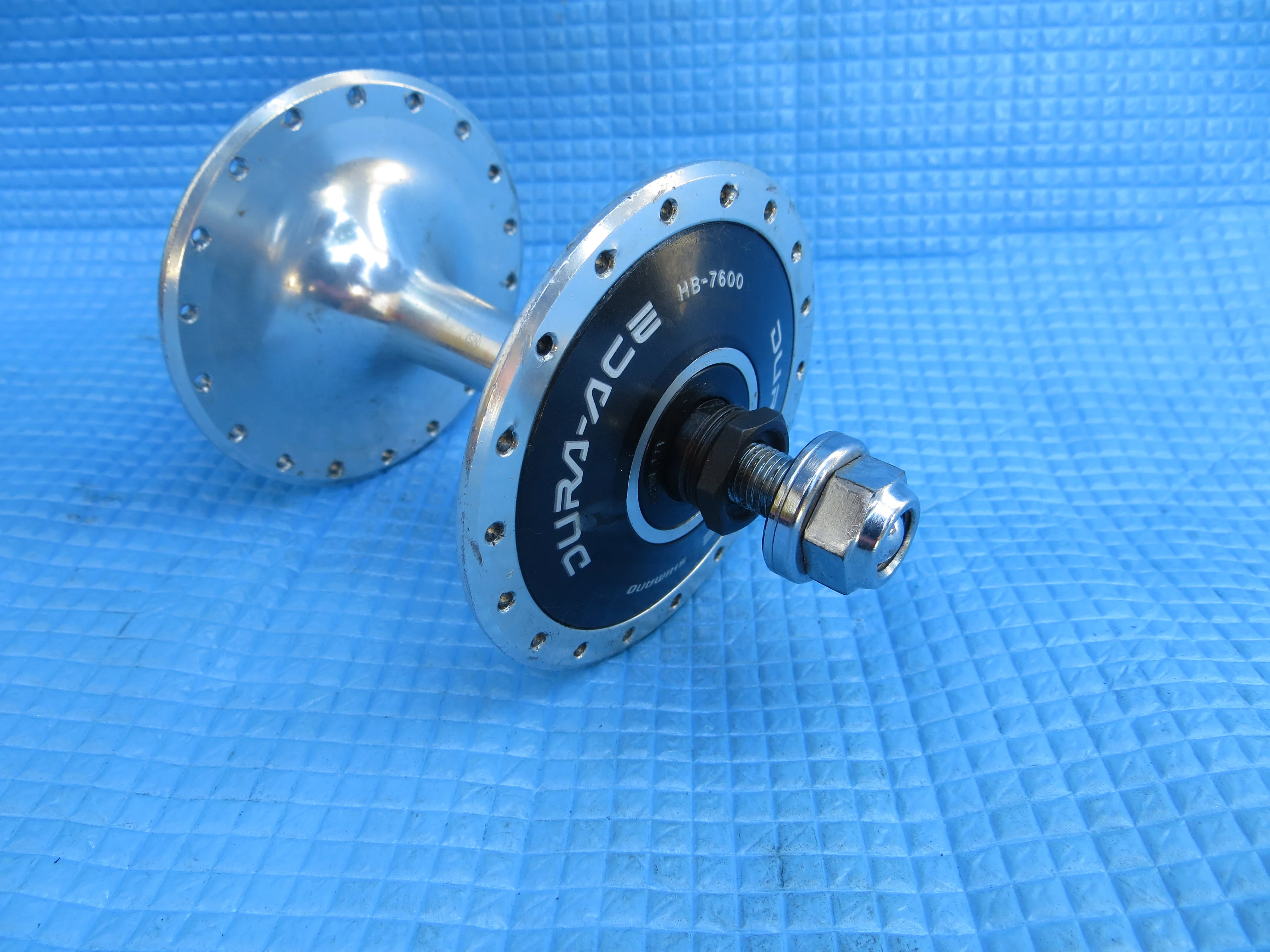 Shimano Dura Ace HB-7600 36H 100mm/9mm Front Hub NJS (22092542) - Image 4