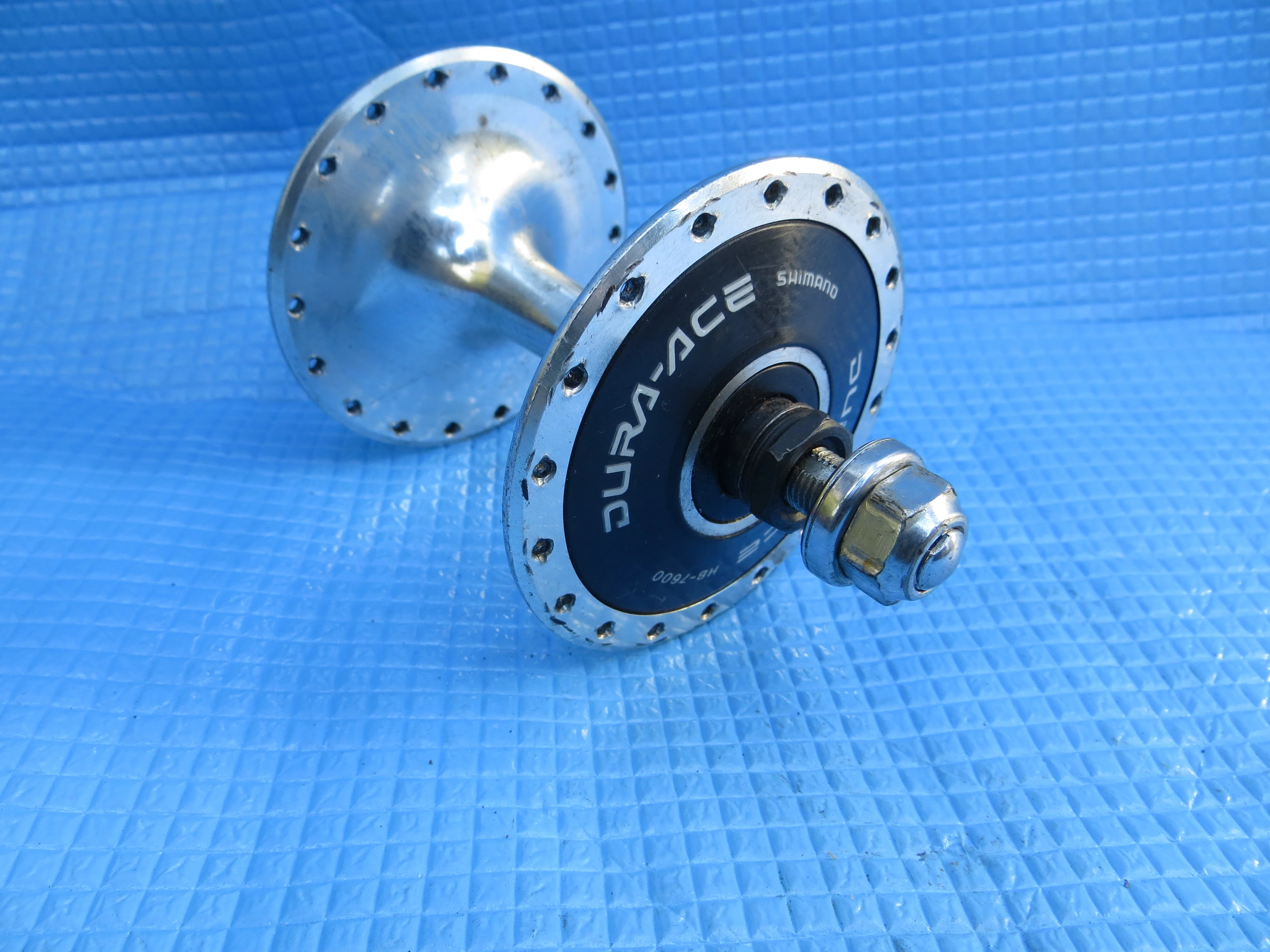Shimano Dura Ace HB-7600 36H 100mm/9mm Front Hub NJS (23010966) - Image 2