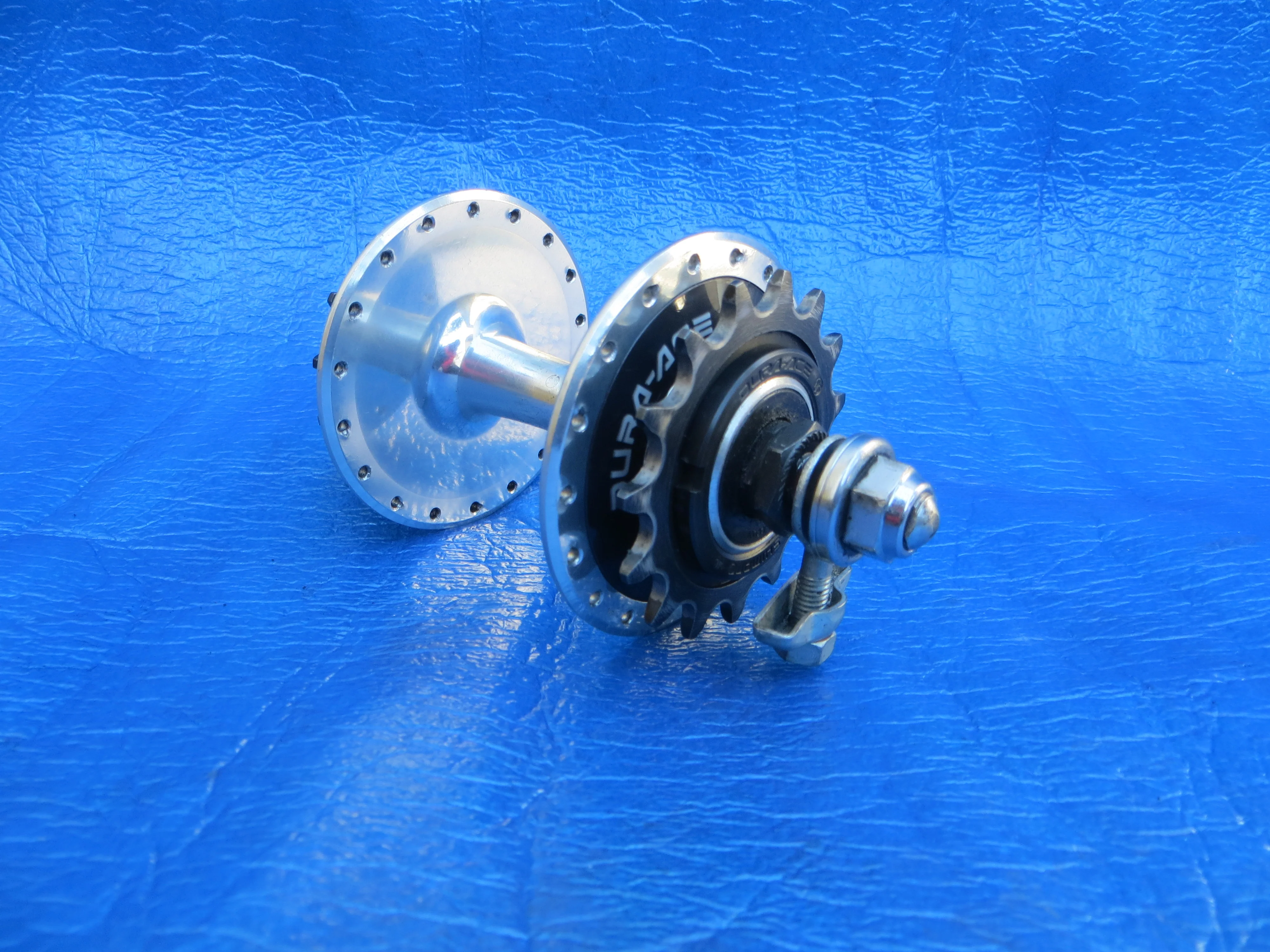 Shimano Dura Ace HB-7600 36H 110mm Rear Hub NJS (24122405) - Image 2