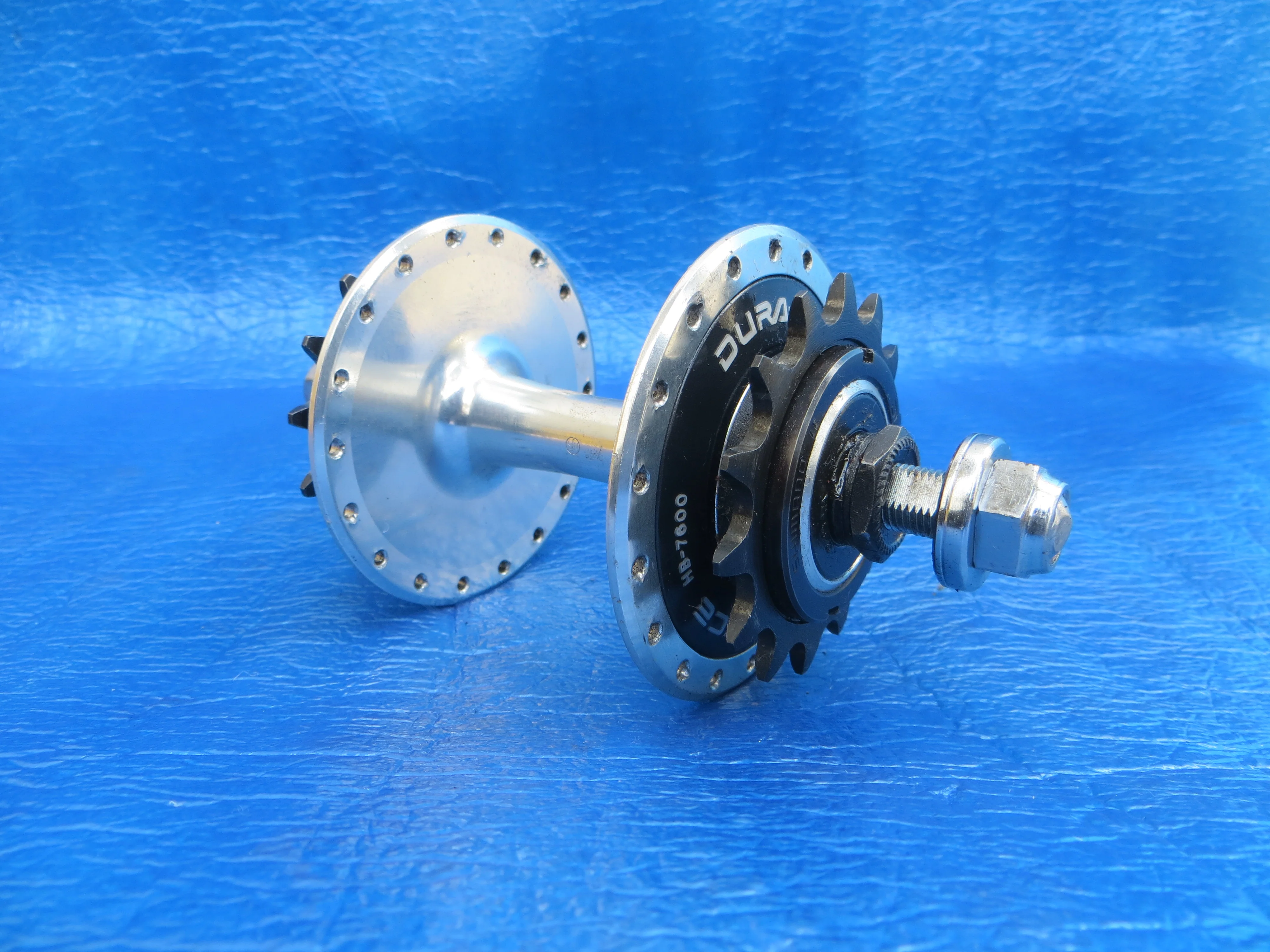 Shimano Dura Ace HB-7600 36H 110mm Rear Hub NJS (25010516) - Image 2