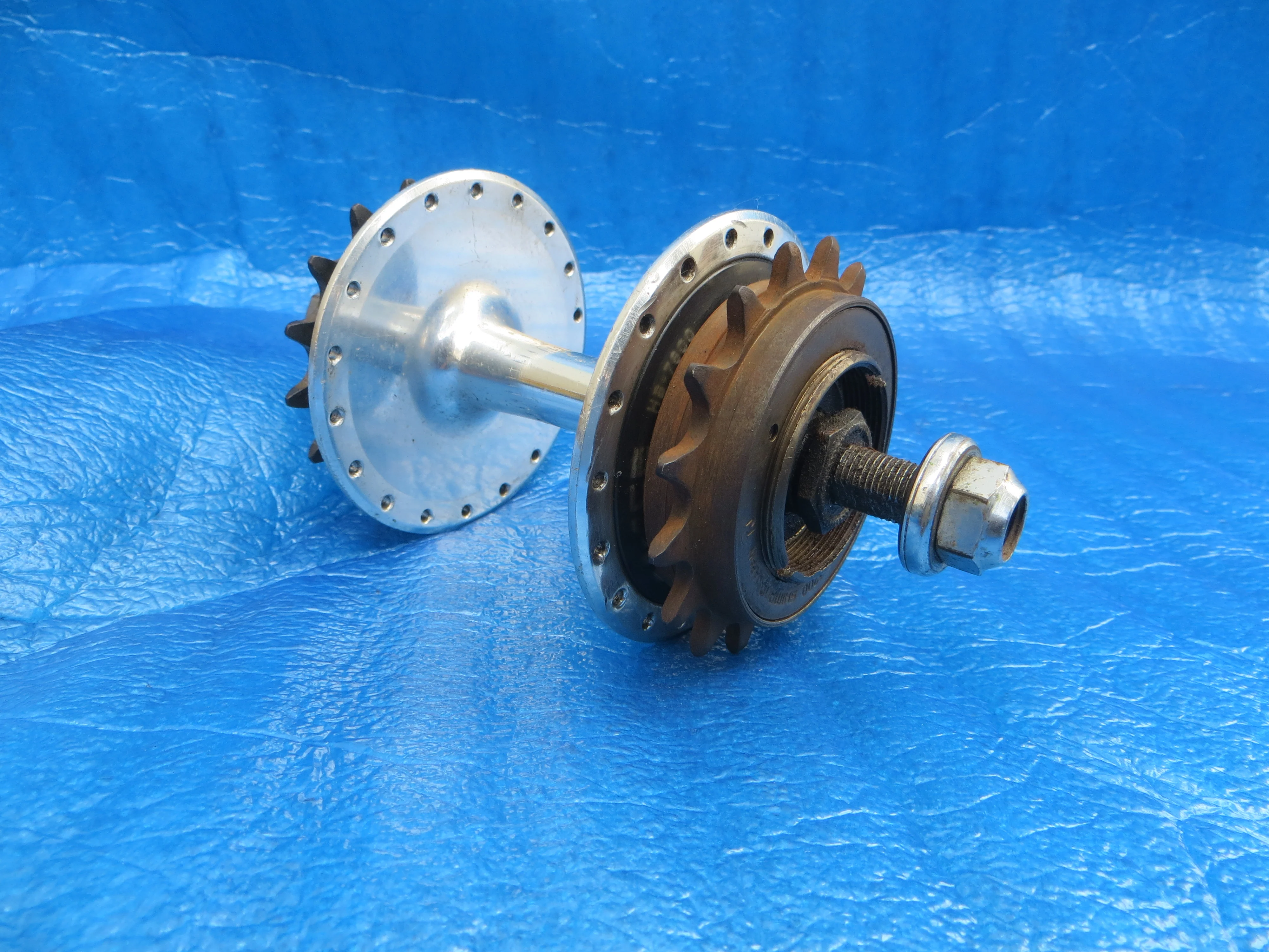 Shimano Dura Ace HB-7600 36H 110mm Rear Hub NJS (25101801) - Image 4