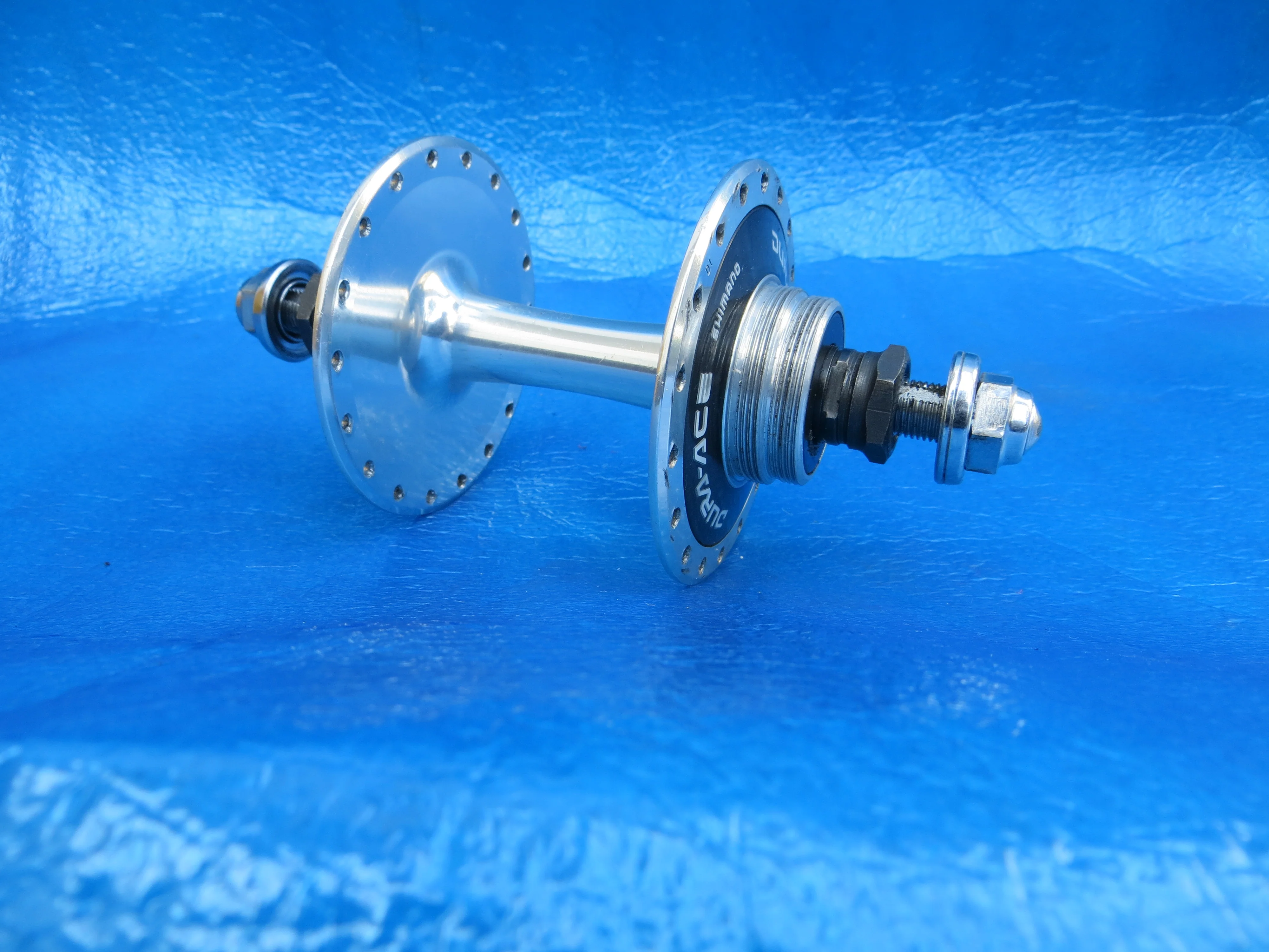 Shimano Dura Ace HB-7600 36H 120mm Rear Hub NJS (23121111) - Image 2