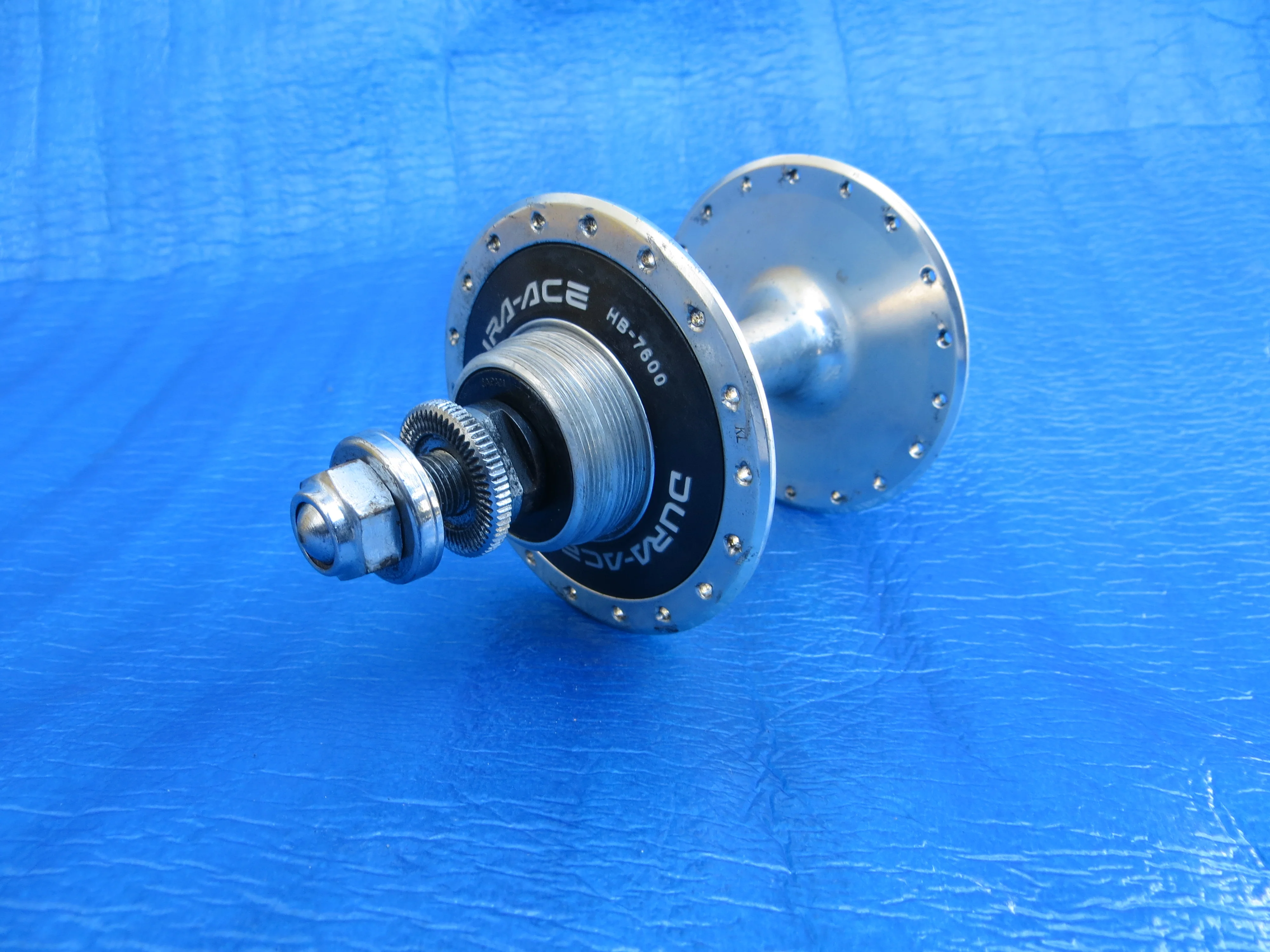 Shimano Dura Ace HB-7600 36H 120mm Rear Hub NJS (24032203)
