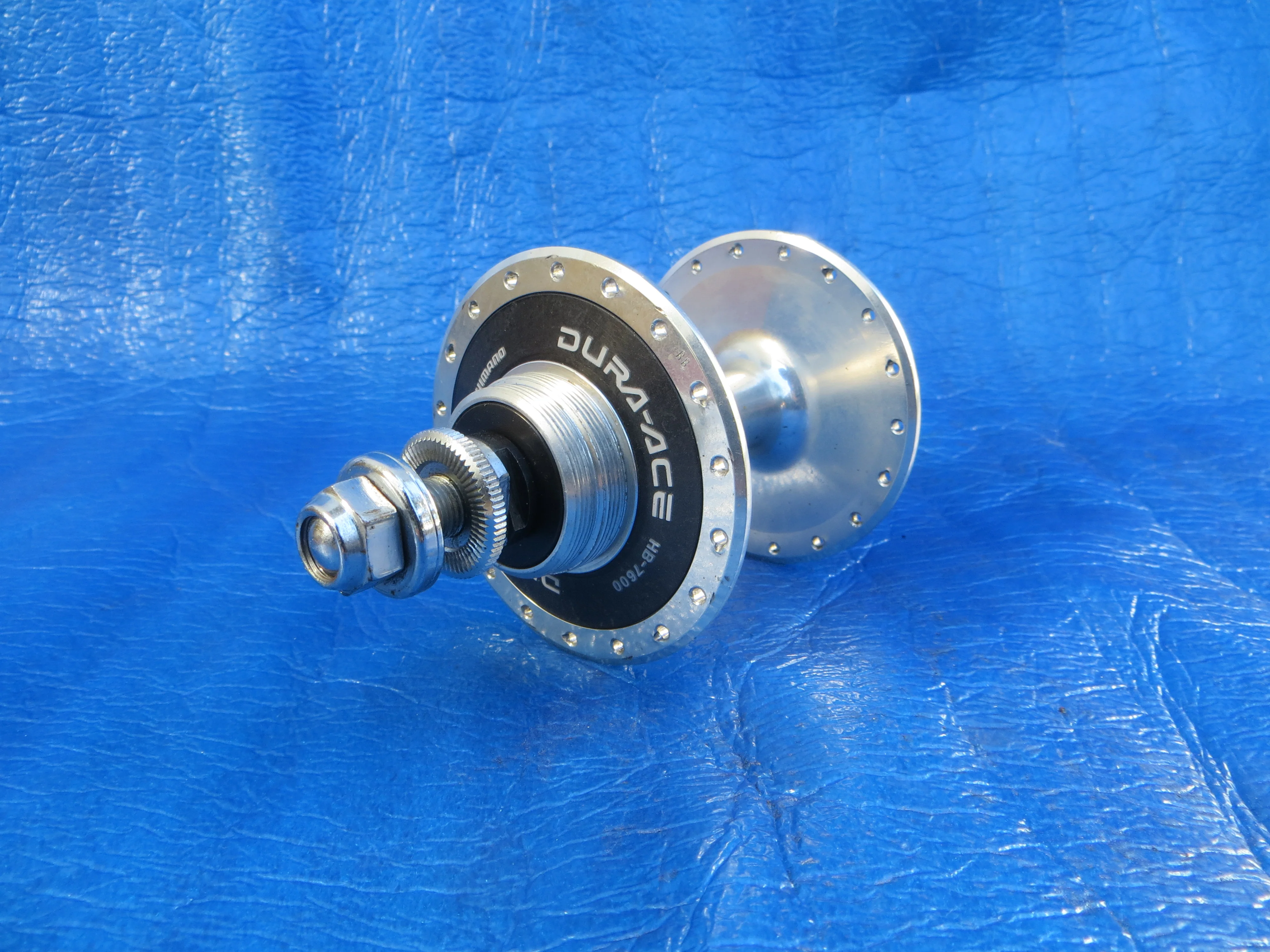 Shimano Dura Ace HB-7600 36H 120mm Rear Hub NJS (25022103)
