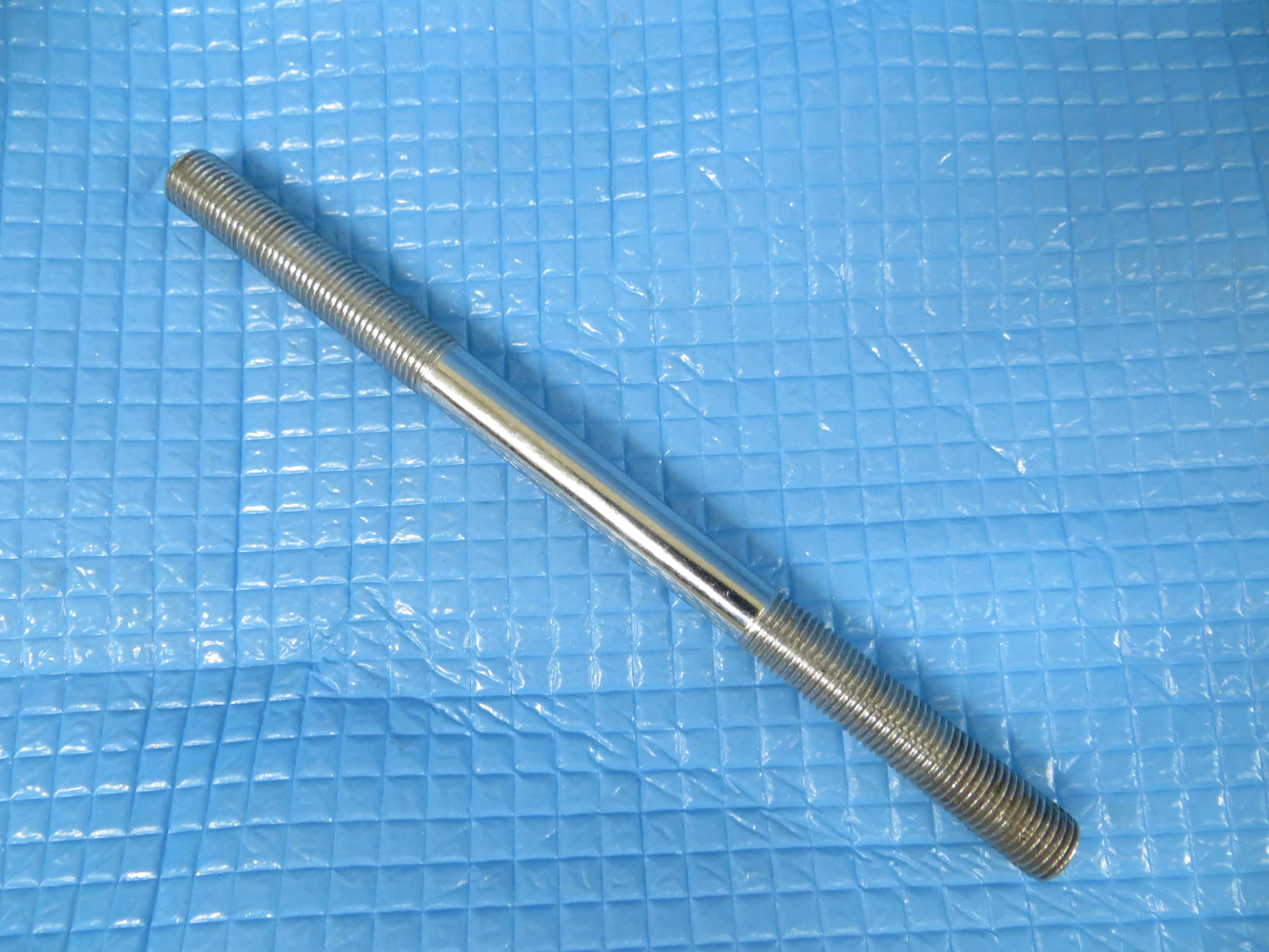 Shimano Dura Ace HB-7600 Front Hub HOLLOW Axle 9mm  (23032504) - Image 2