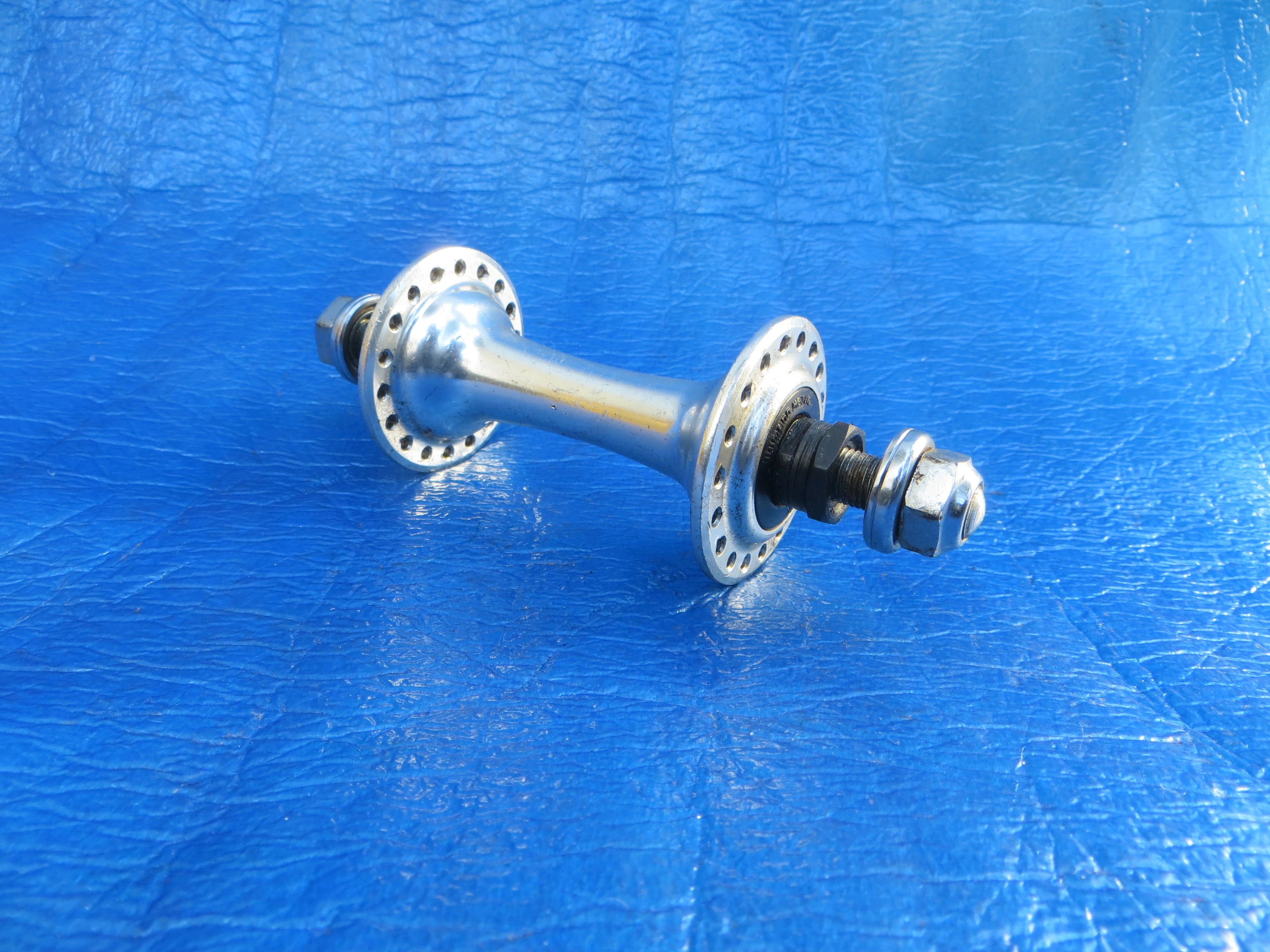Shimano Dura Ace HB-7710 36H Front Hub NJS 9mm Axle (25022605) - Image 2