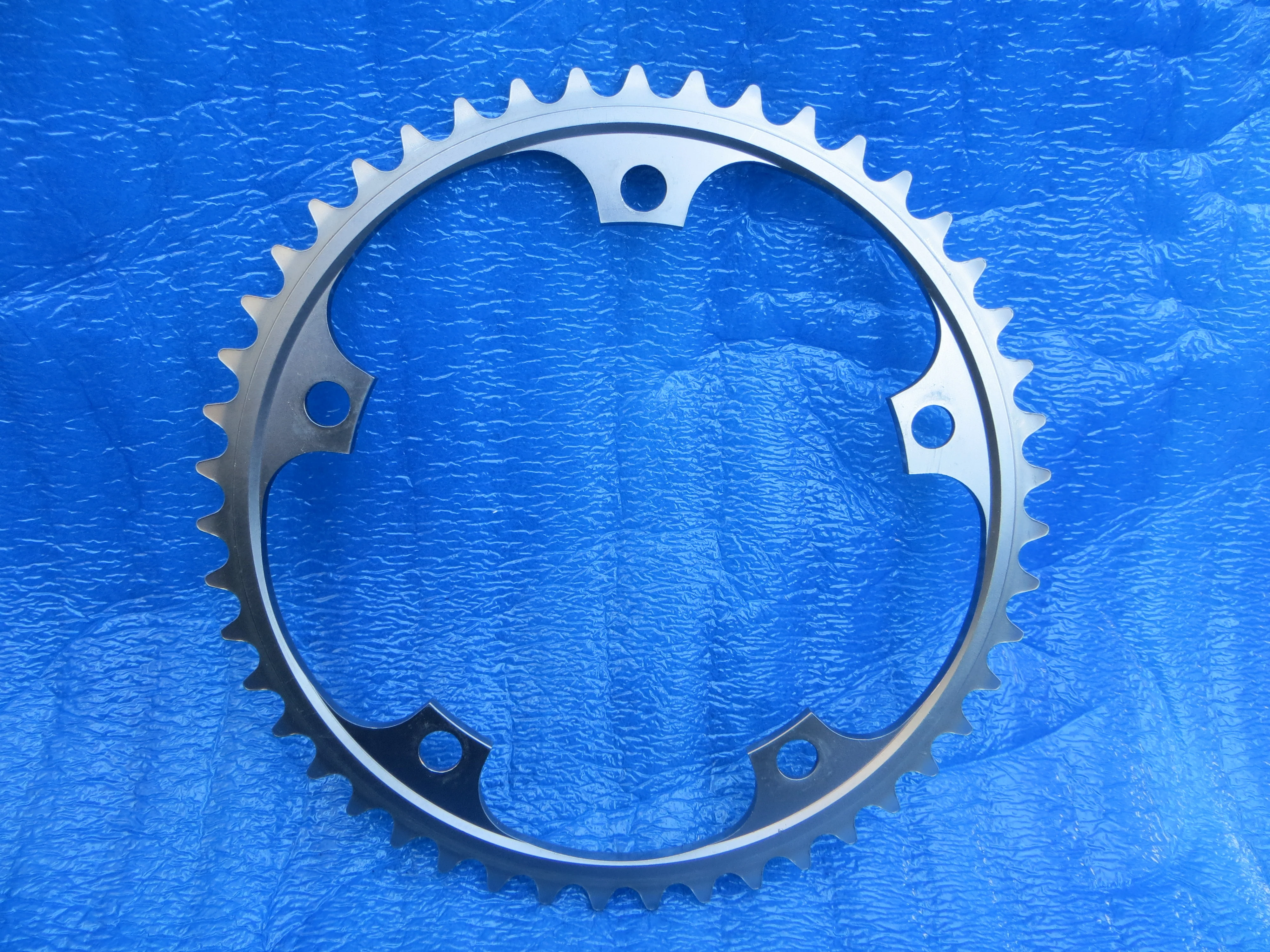 Shimano FC-7710 1/8" 144BCD NJS Chainring 47T (26013118) - Image 2