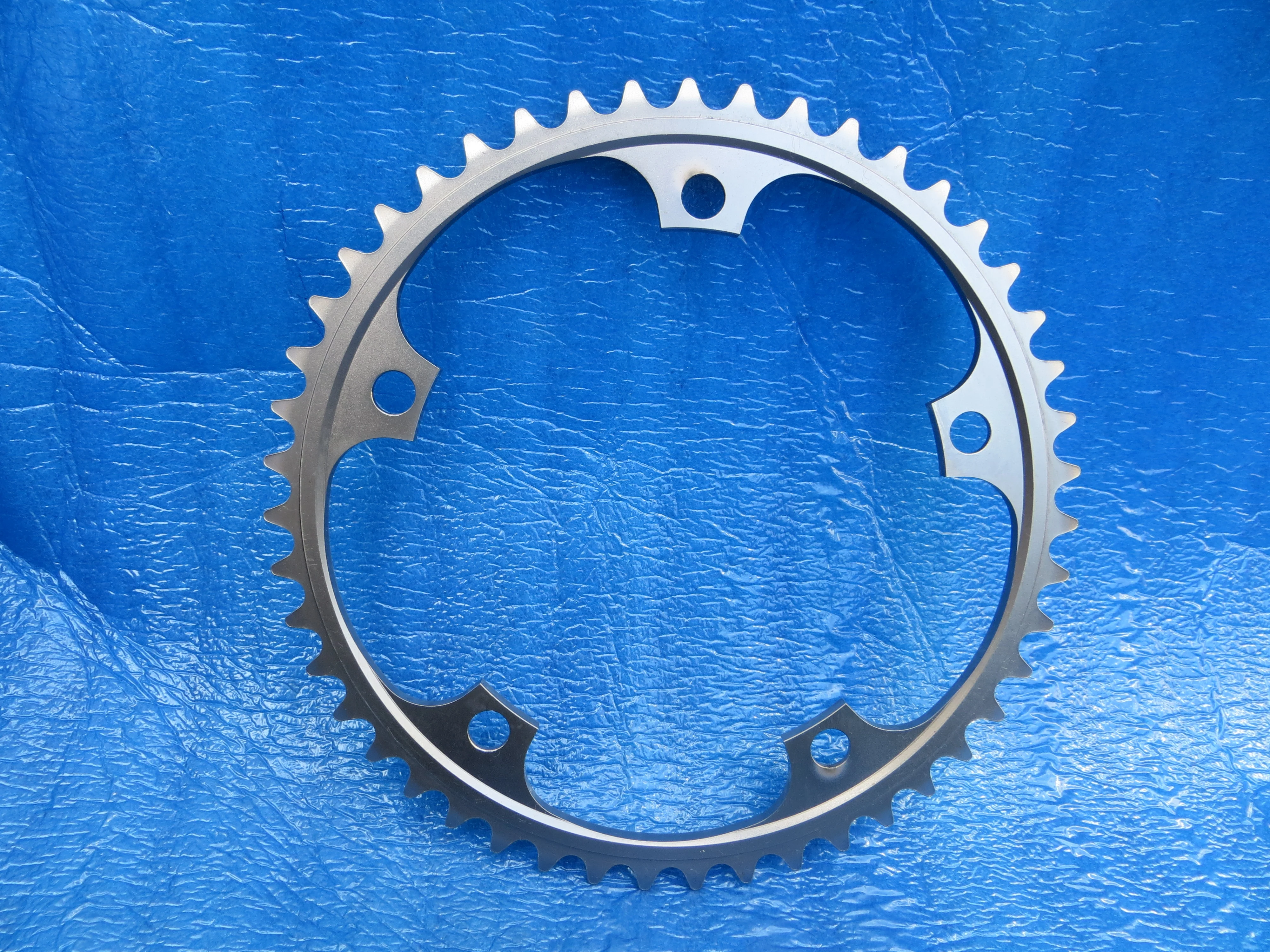 Shimano FC-7710 1/8" 144BCD NJS Chainring 47T (26050504) - Image 2