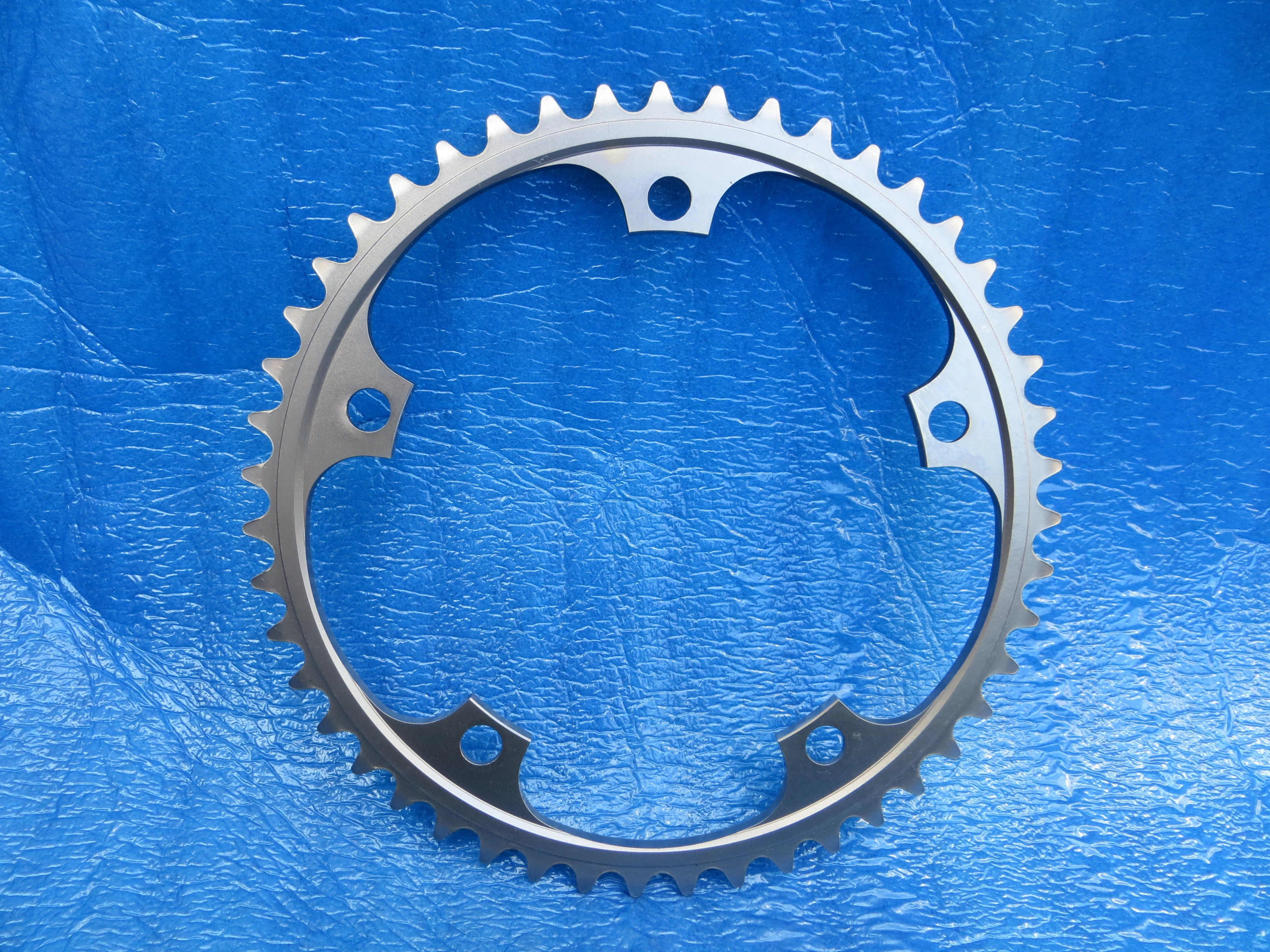 Shimano FC-7710 1/8" 144BCD NJS Chainring 47T (26050505) - Image 2
