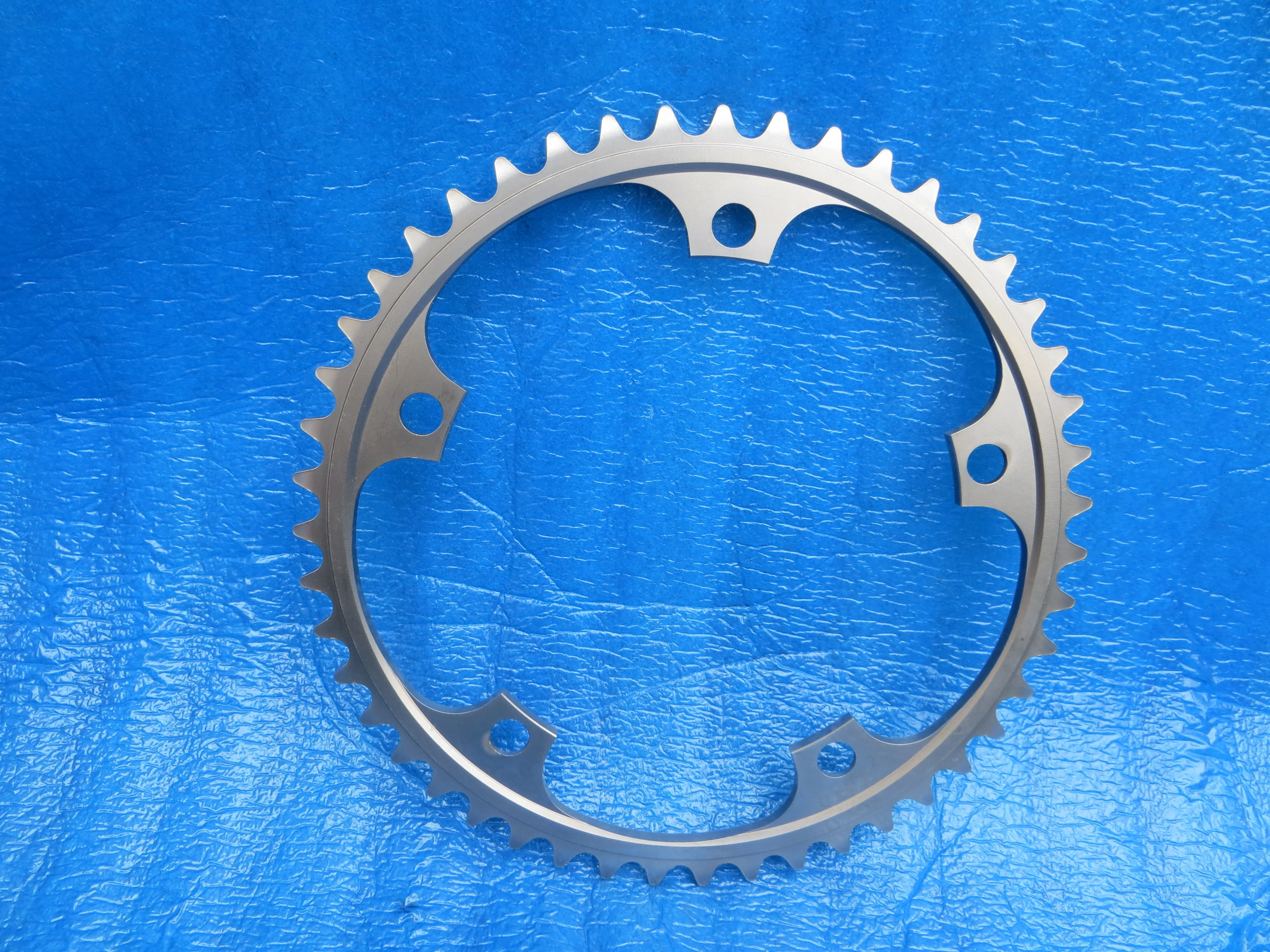 Shimano FC-7710 1/8" 144BCD NJS Chainring 47T (26050603) - Image 2