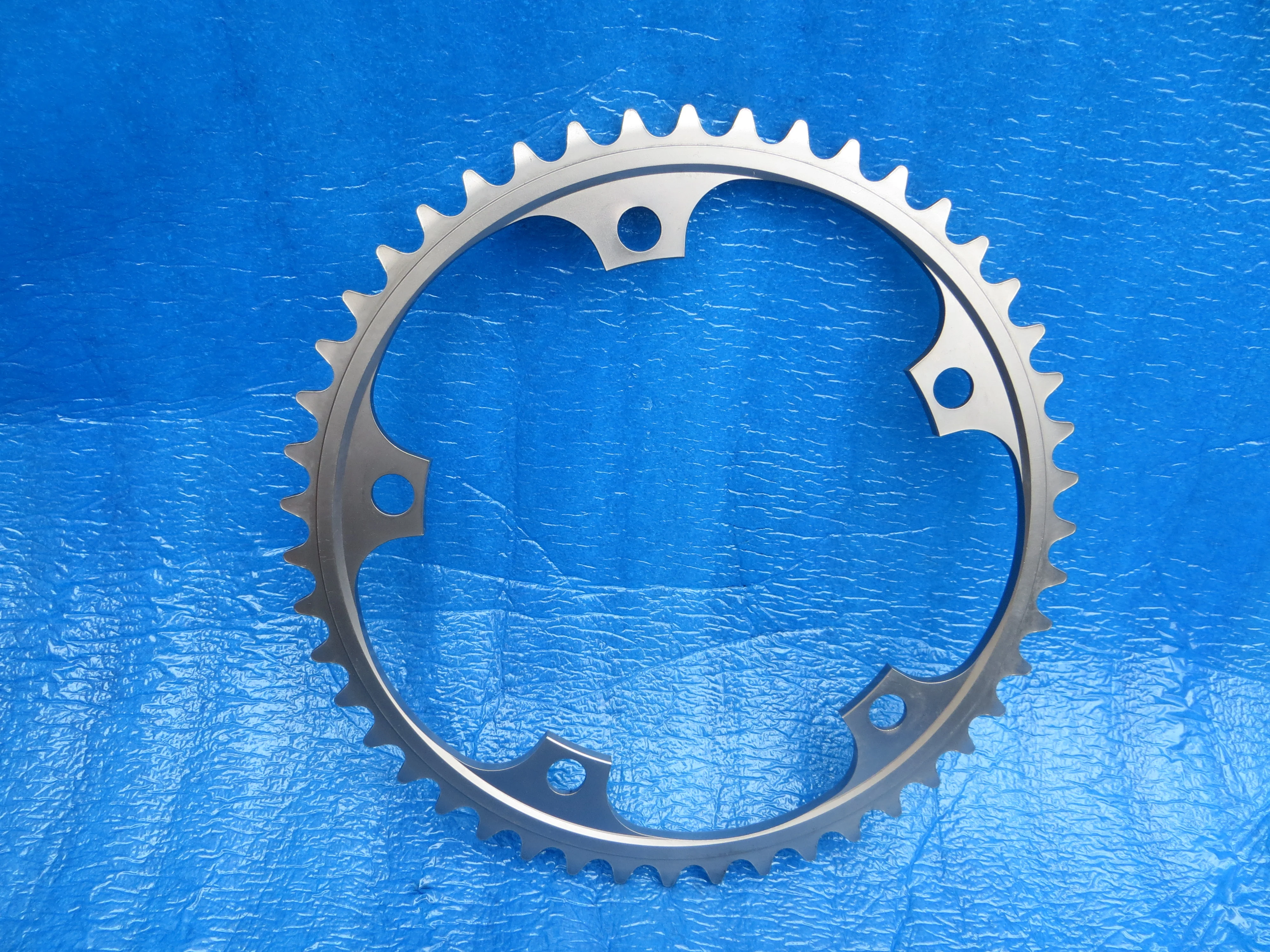 Shimano FC-7710 1/8" 144BCD NJS Chainring 47T (26050605) - Image 2