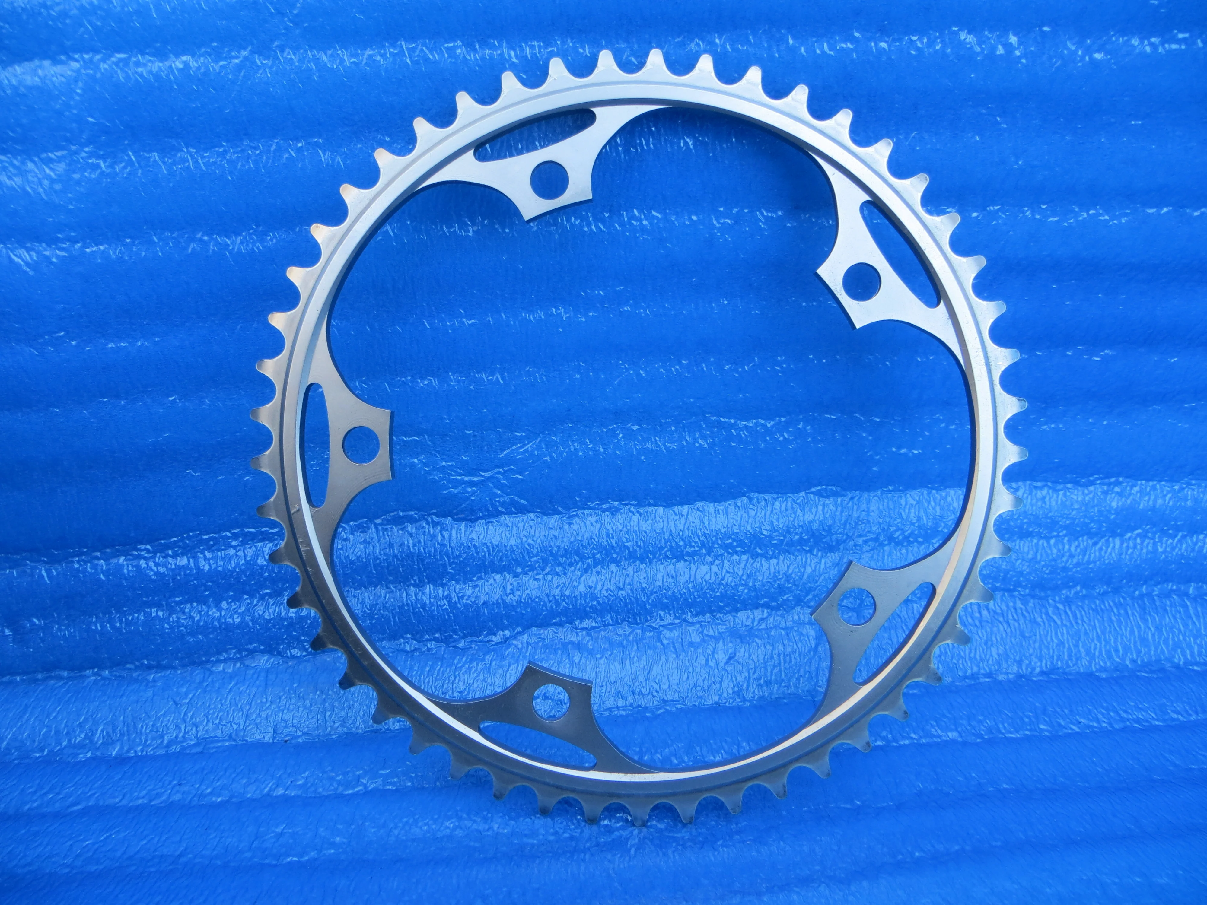 Shimano FC-7710 1/8" 144BCD NJS Chainring 49T (26011024) - Image 2