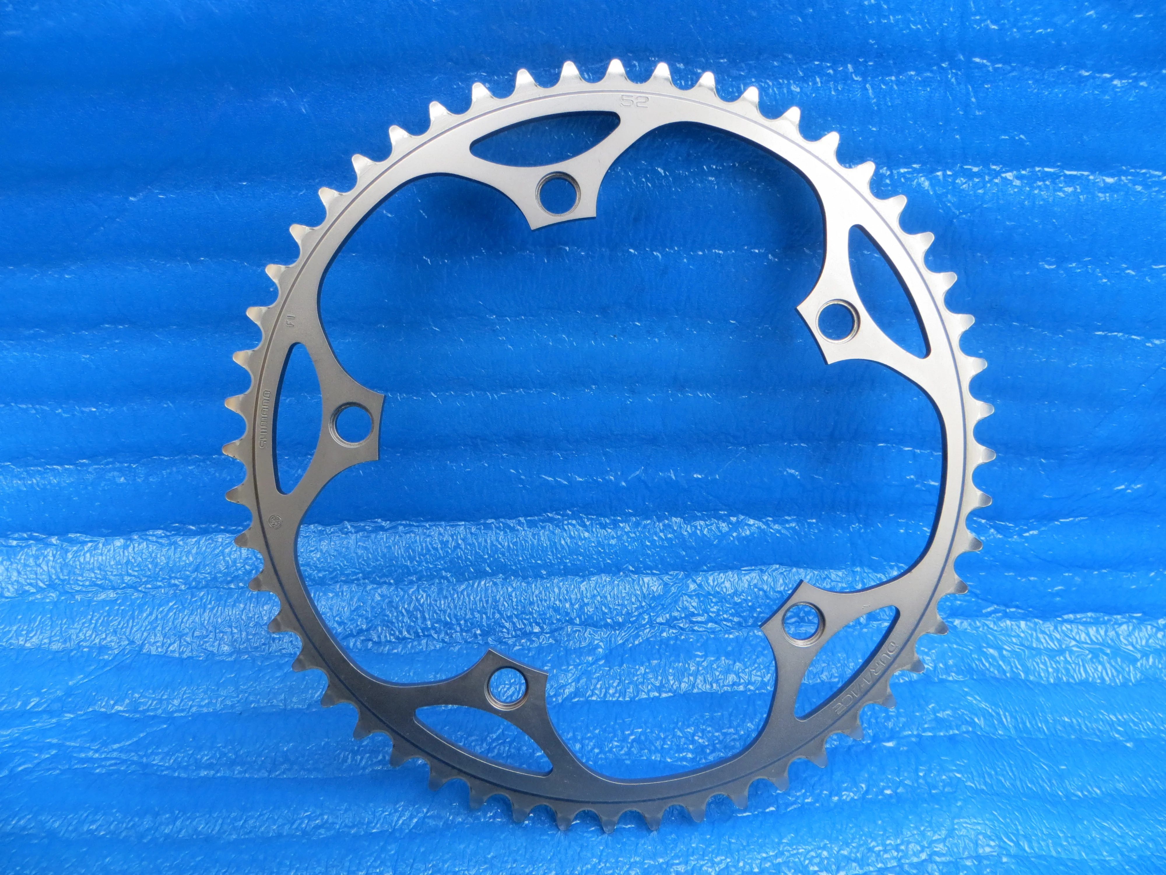 Shimano FC-7710 1/8" 144BCD NJS Chainring 52T (26021016)