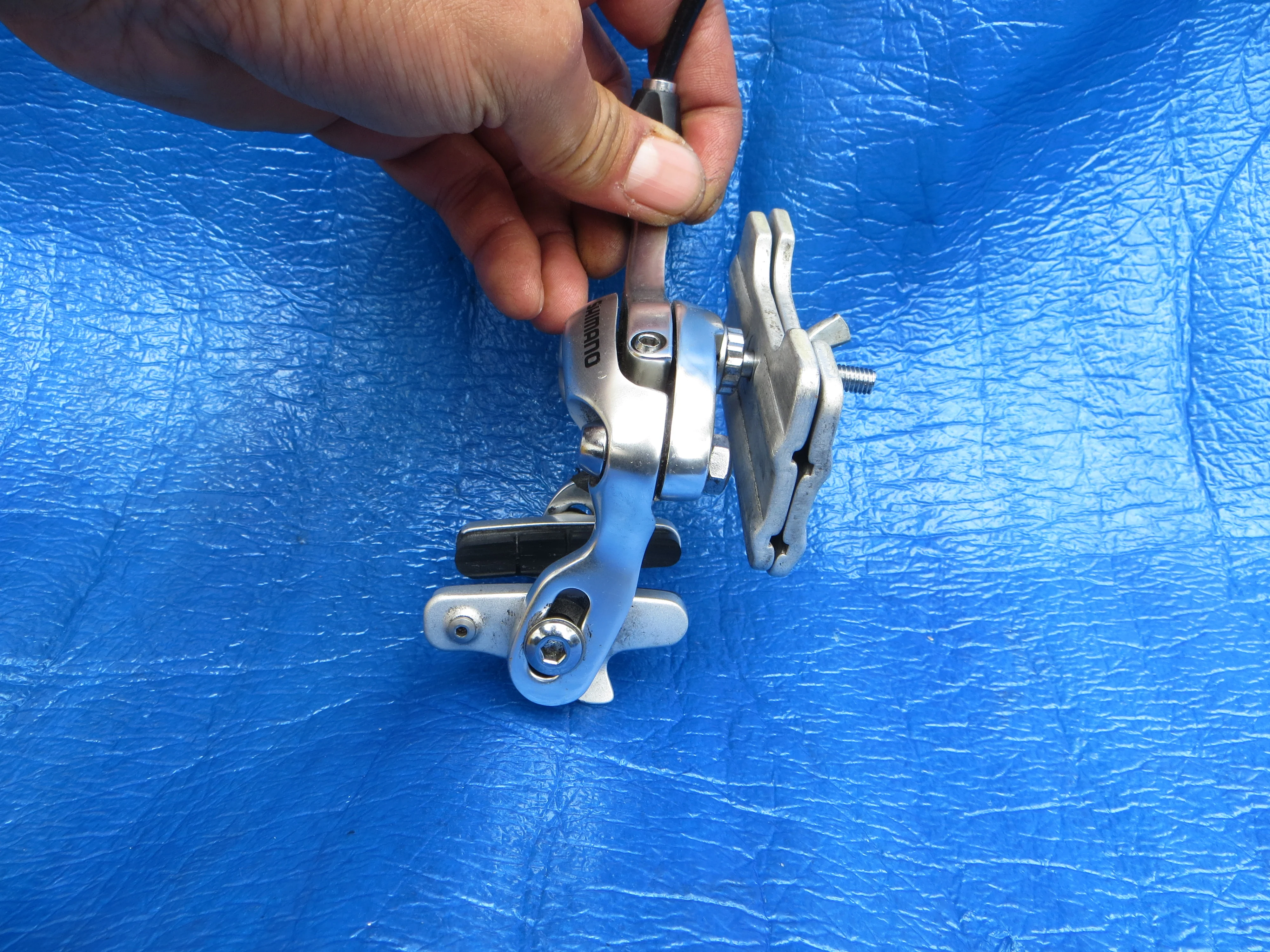 Shimano Rear Brake Set  (25040604) - Image 2