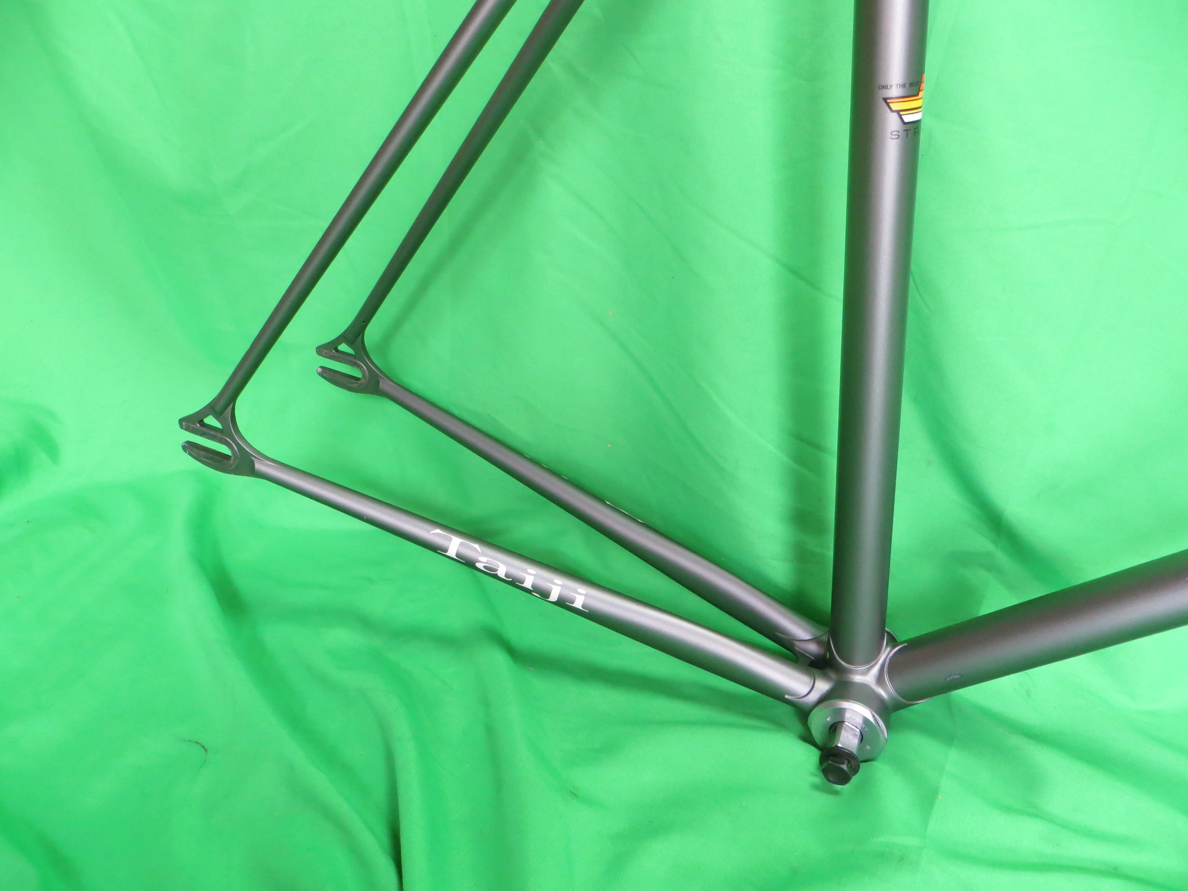 Stratos Columbus Max Fork // Matte Gray // 52.5cm - Image 14