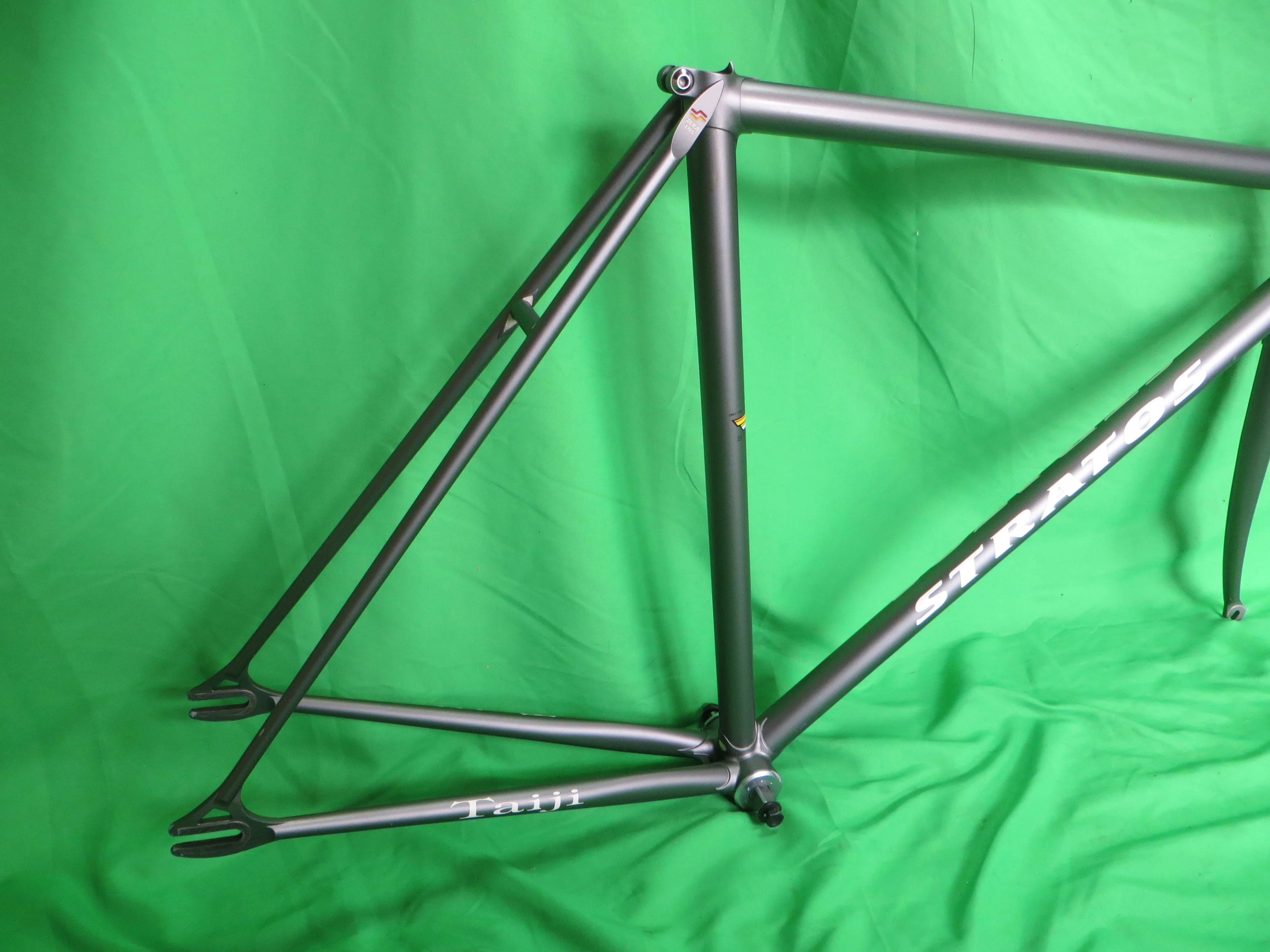 Stratos Columbus Max Fork // Matte Gray // 52.5cm - Image 15