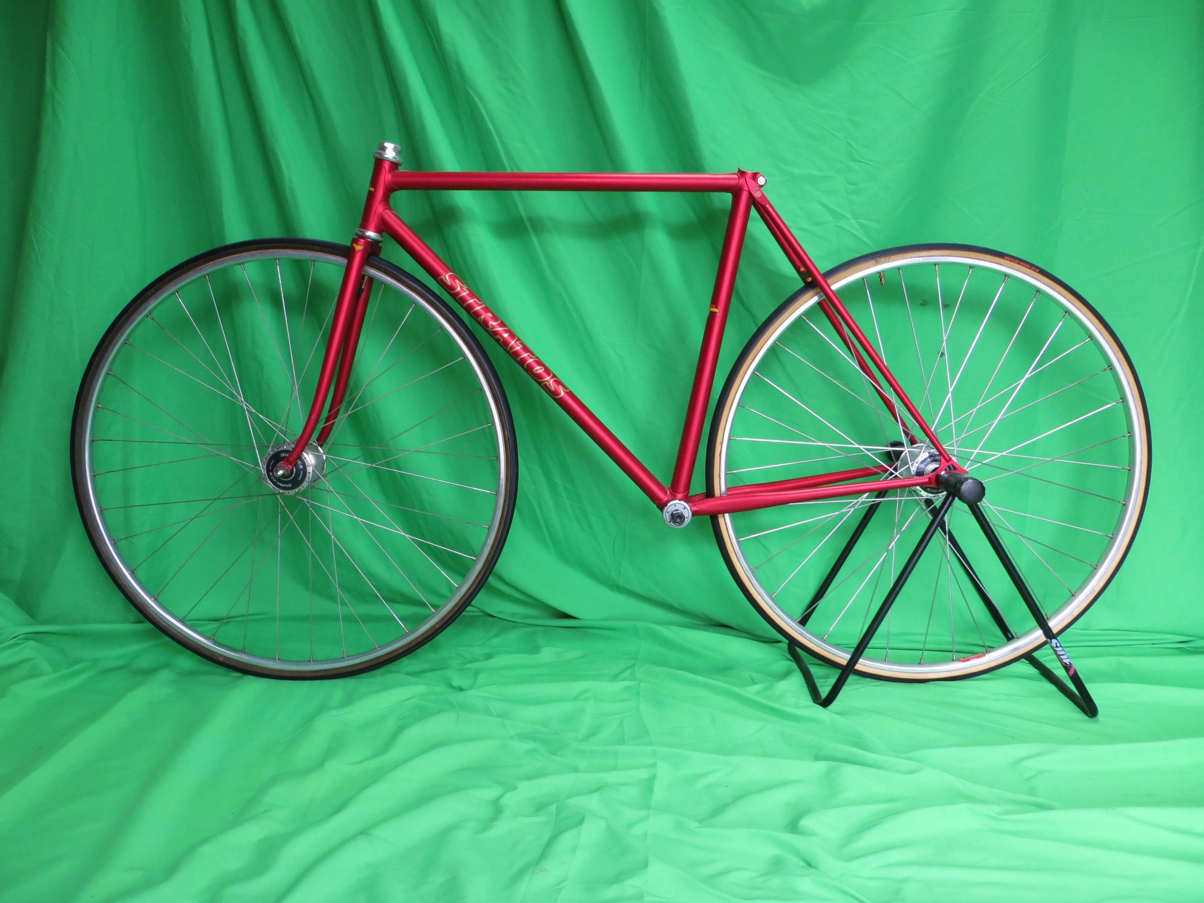 Stratos  // Matte Red  // 50.5cm - Image 16