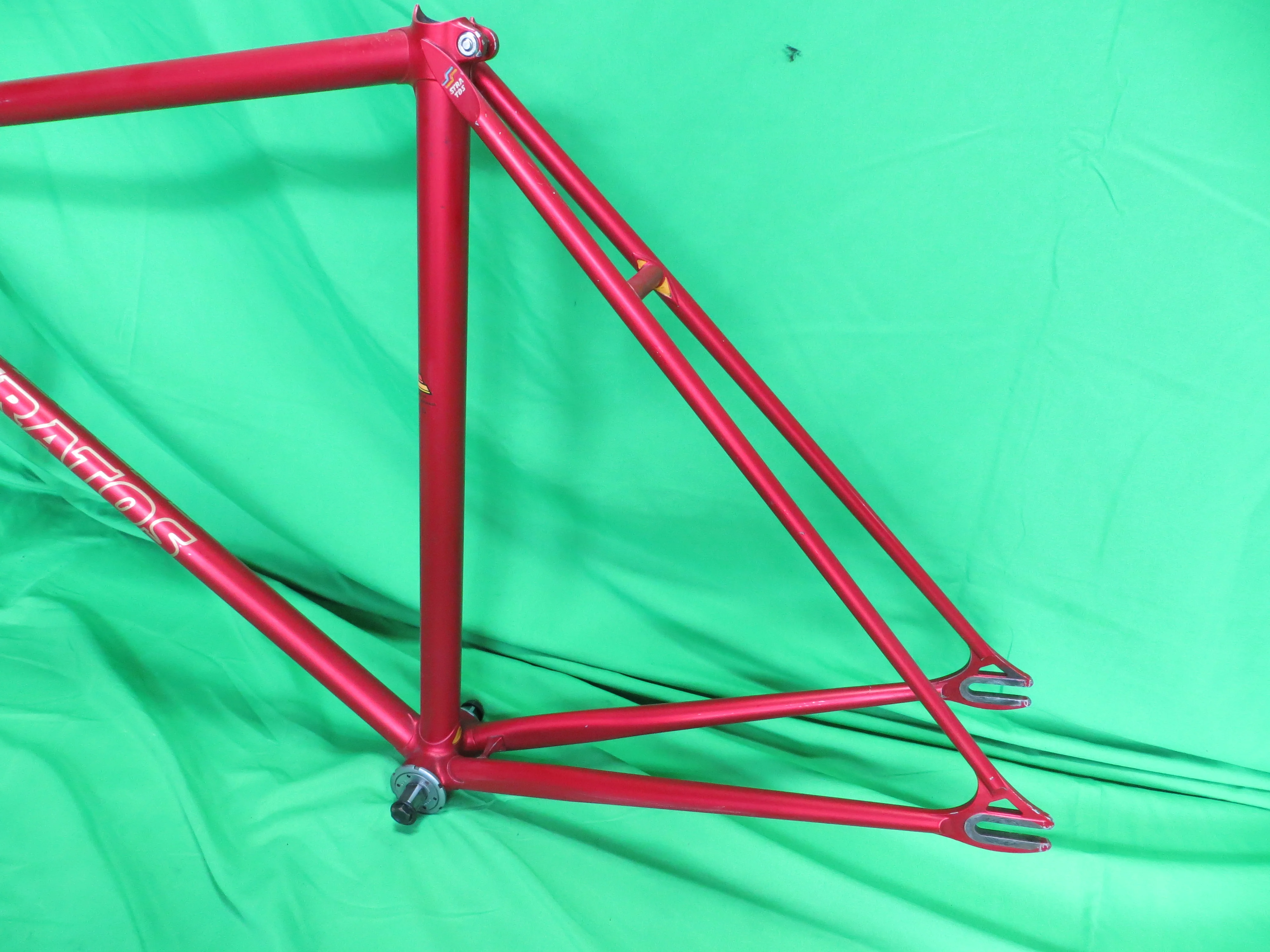Stratos  // Matte Red  // 50.5cm - Image 8