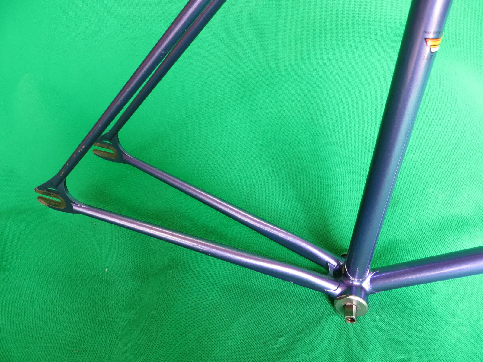 STRATOS // Purple Metallic '96 // 52.5cm - Image 13