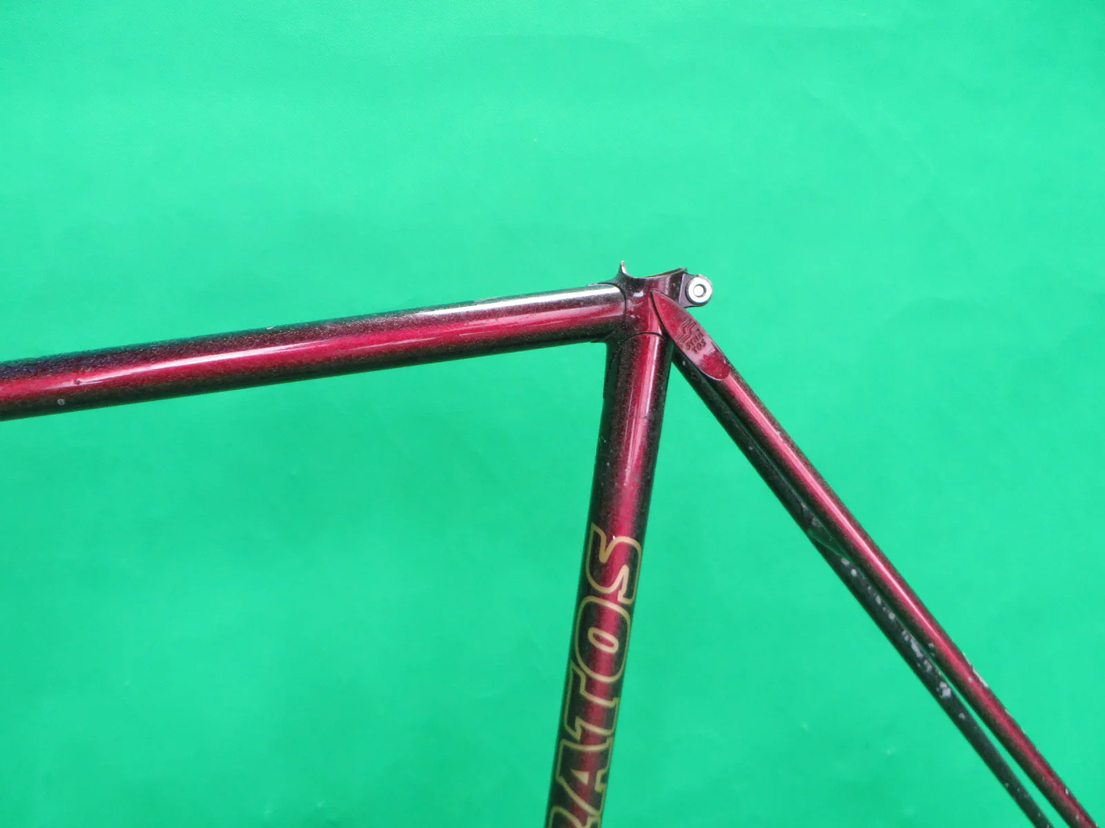 Stratos // Red / Black Fade with rainbow flake // 51.5cm - Image 5