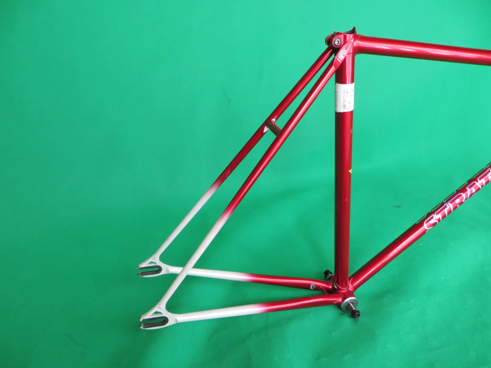 Stratos  // Red Metallic White Fade  // 52cm - Image 15