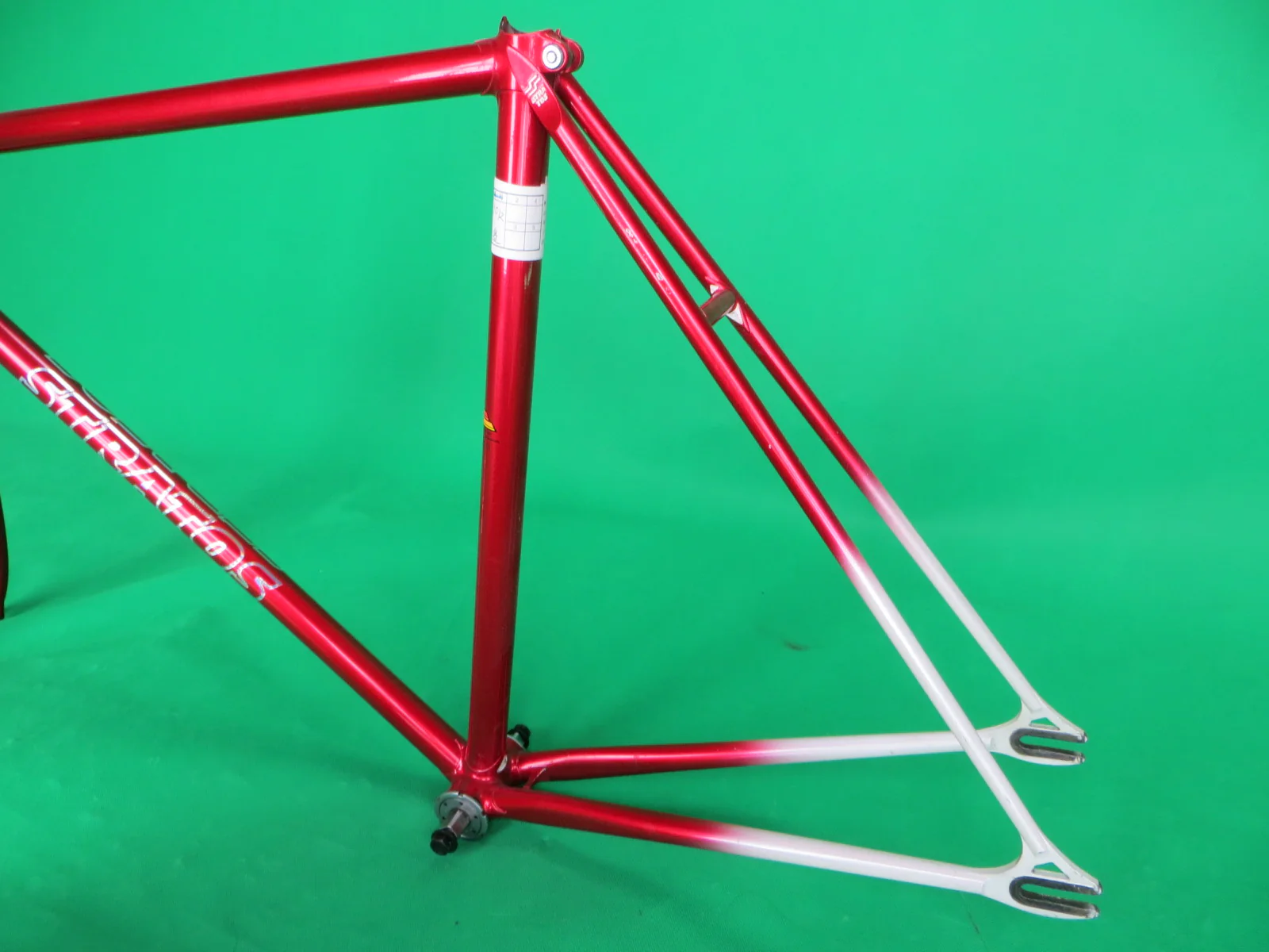 Stratos  // Red Metallic White Fade  // 52cm - Image 8