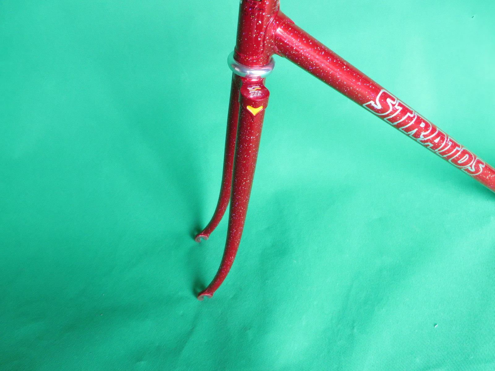 Stratos Red Rainbow Sparkle (50.5cm) - Image 3