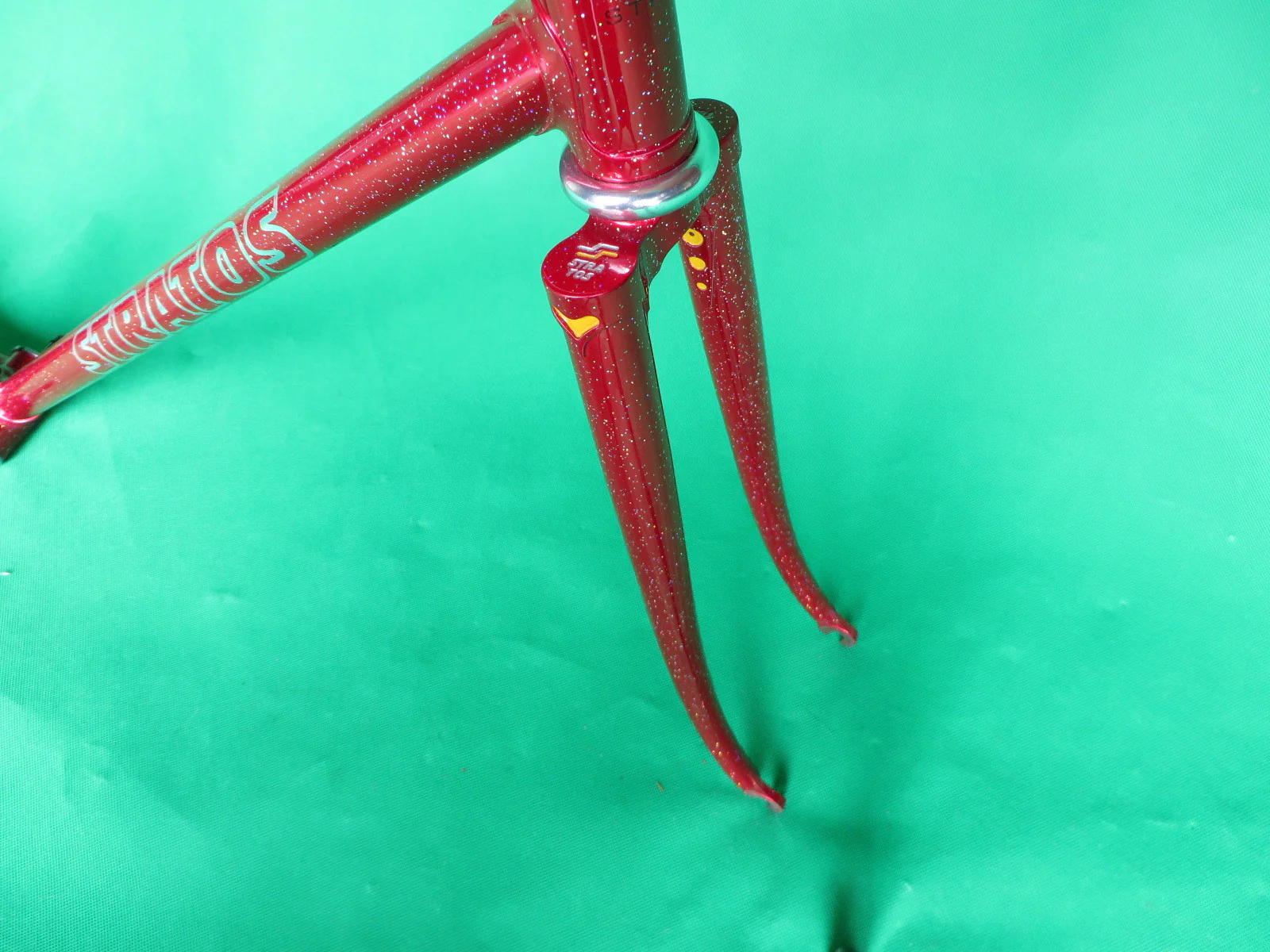 Stratos Red Rainbow Sparkle (50.5cm) - Image 8
