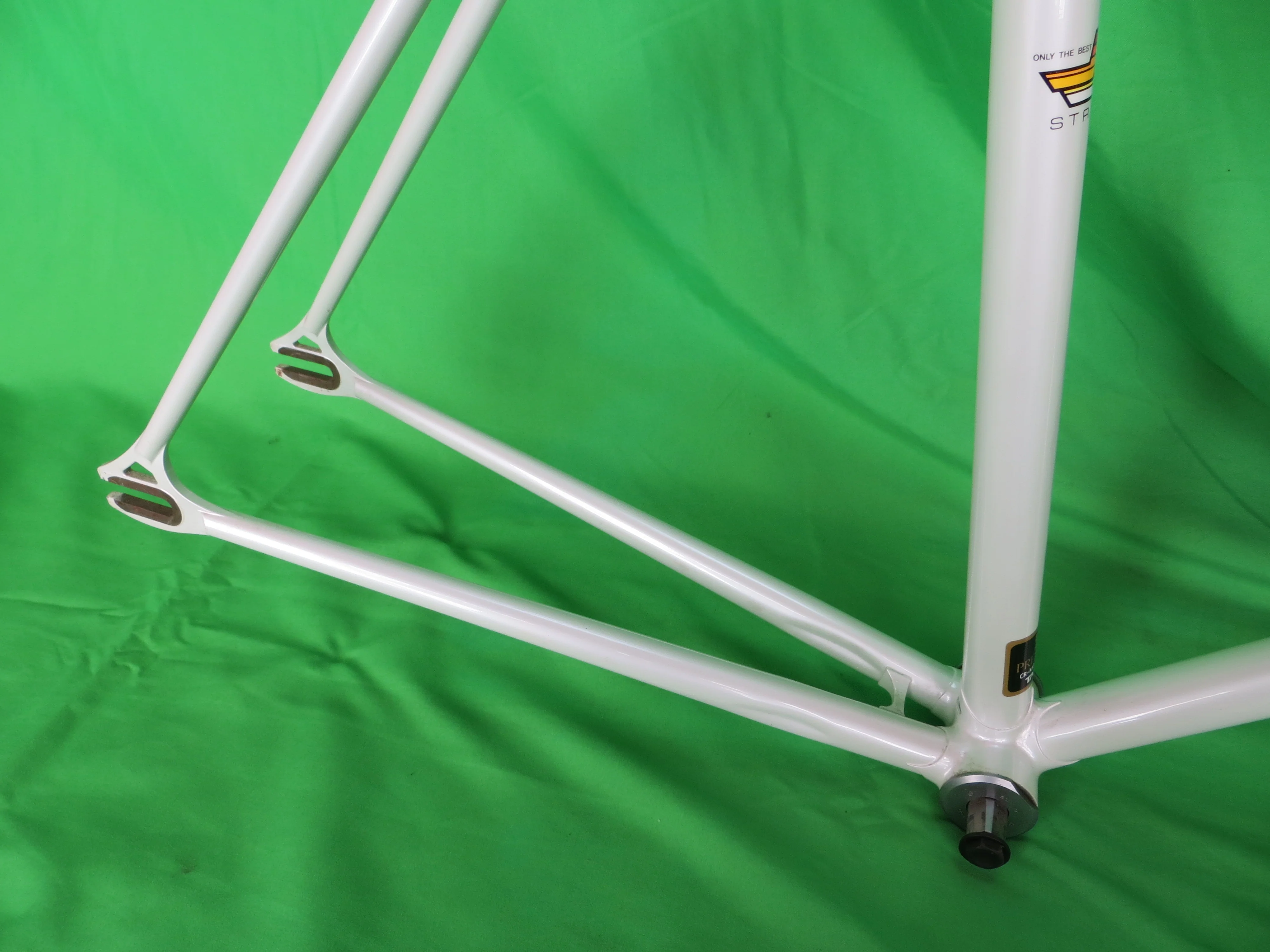 Stratos Tange Prestige // White // 50.5cm - Image 14