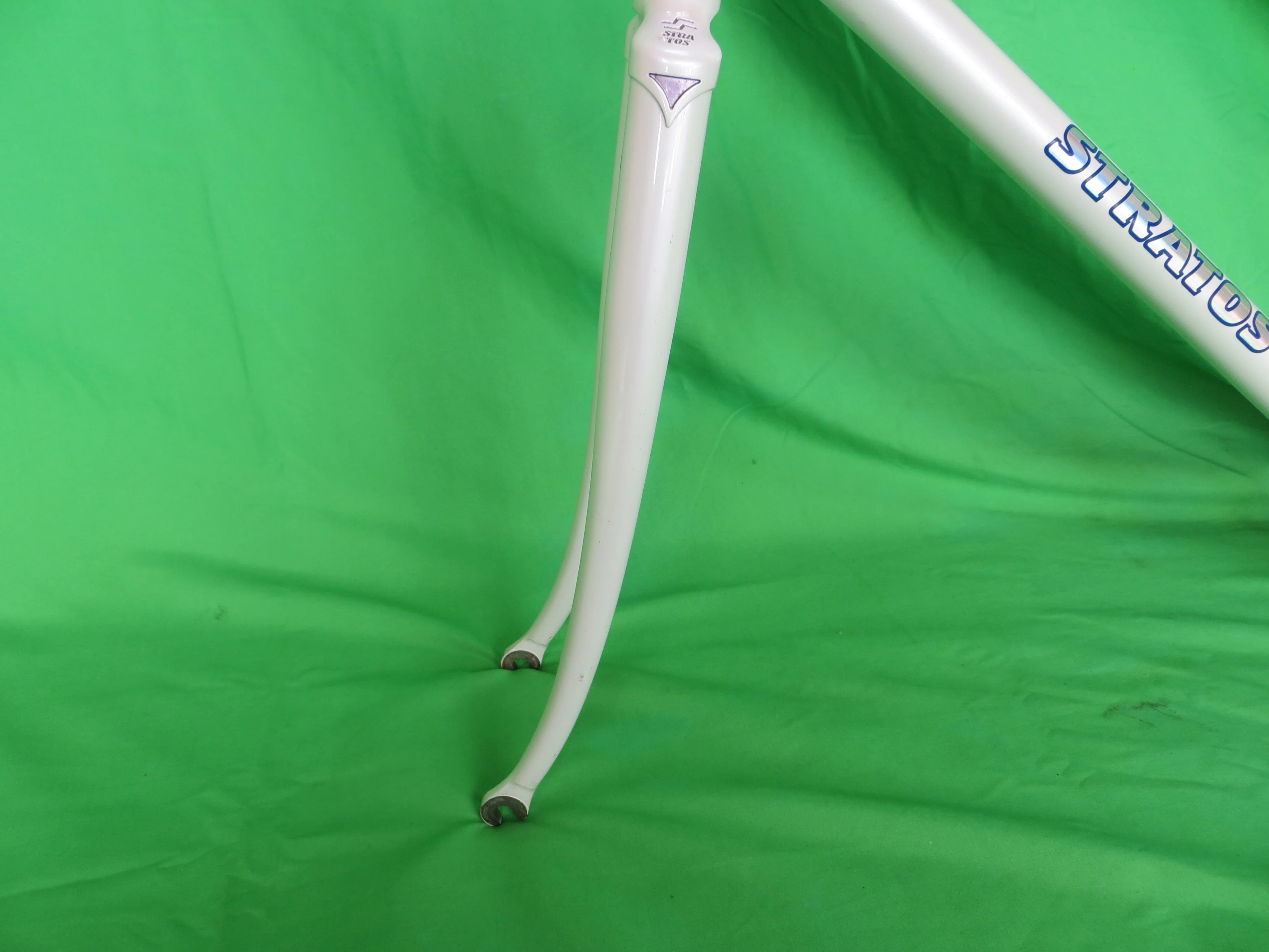 Stratos Tange Prestige // White // 50.5cm - Image 3