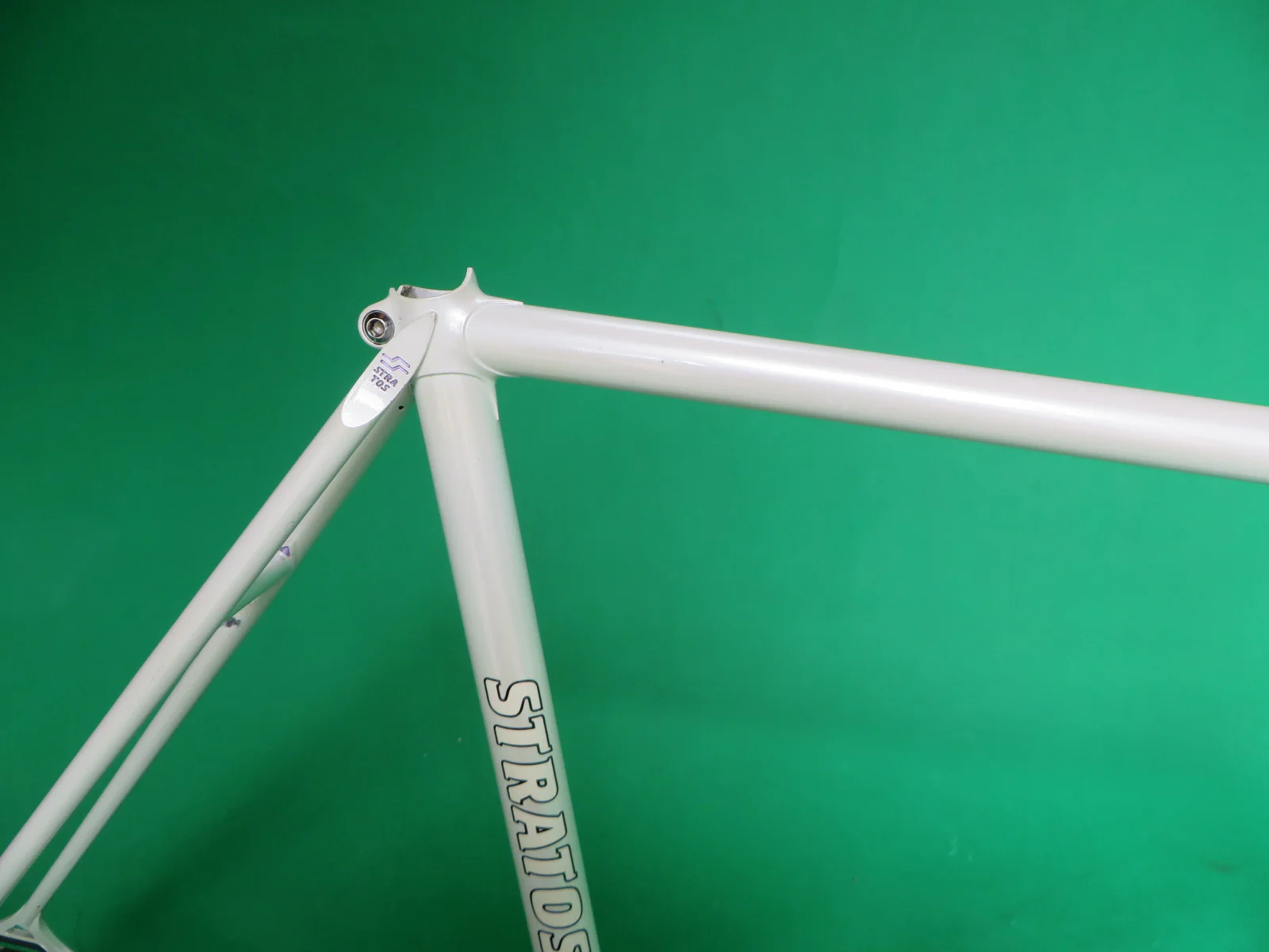 Stratos // White // 50.5cm - Image 12